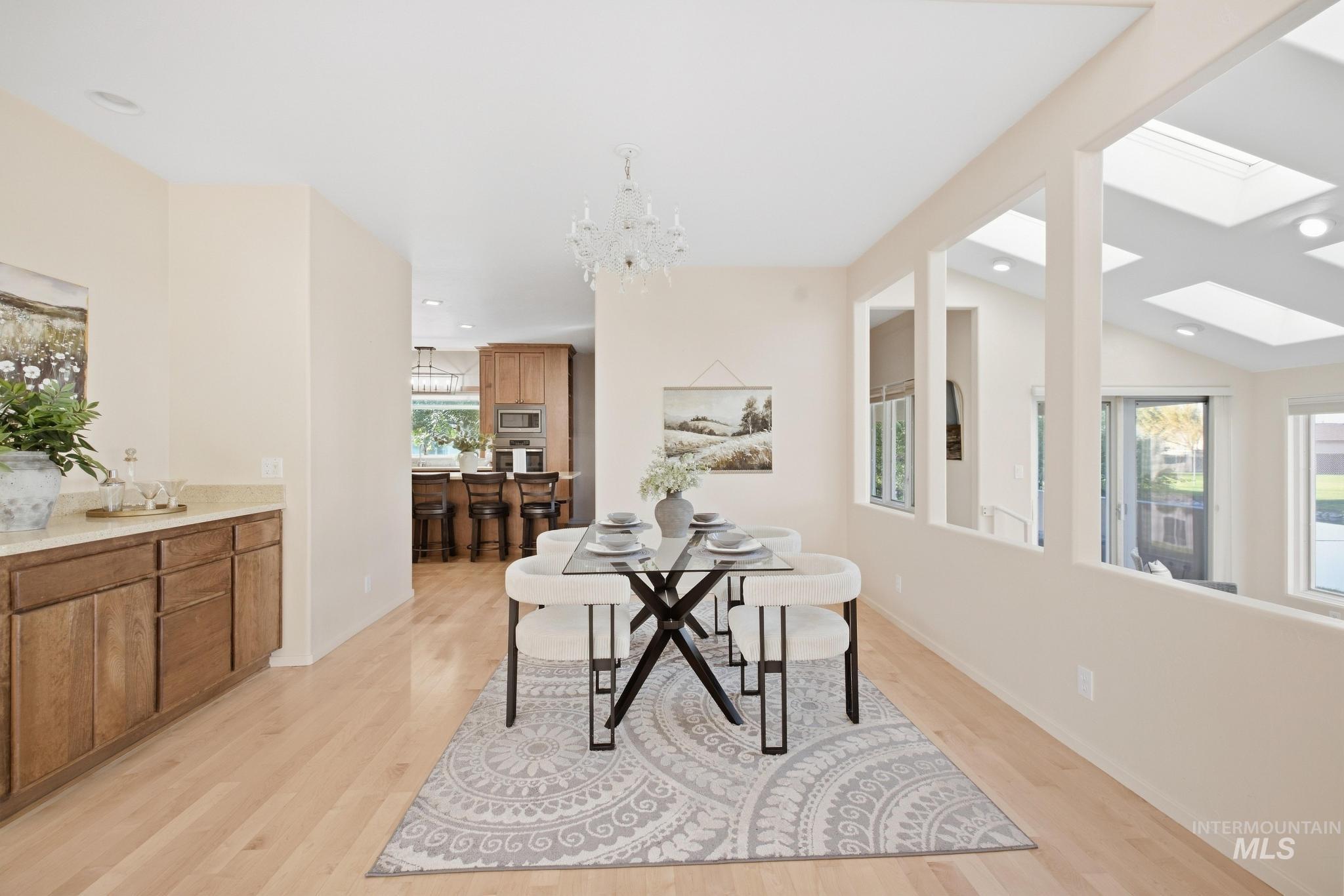 132 Los Lagos Property Photo 8