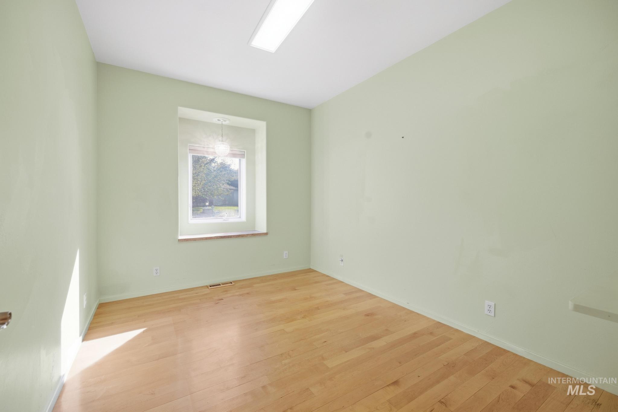 132 Los Lagos Property Photo 28