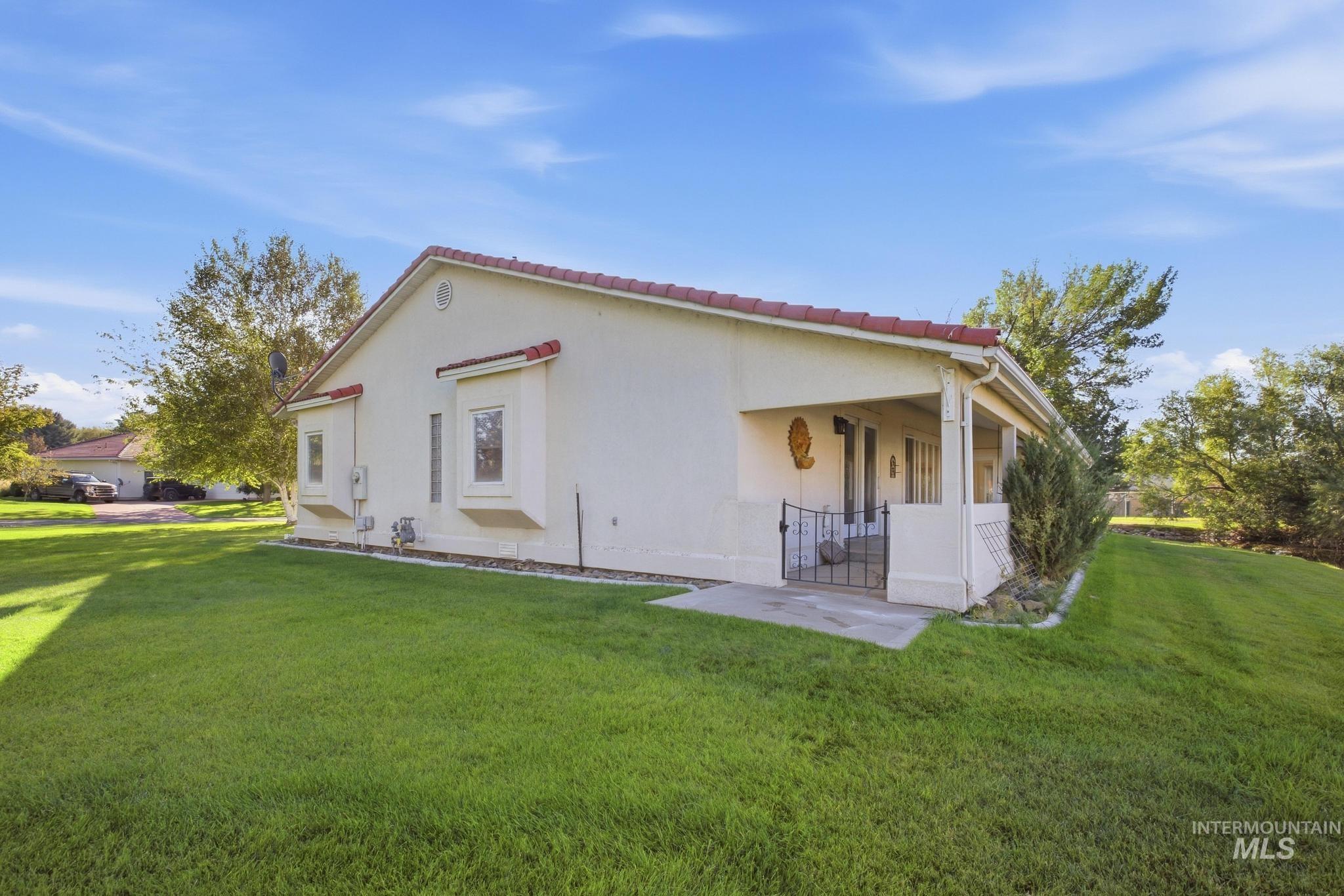 132 Los Lagos Property Photo 46