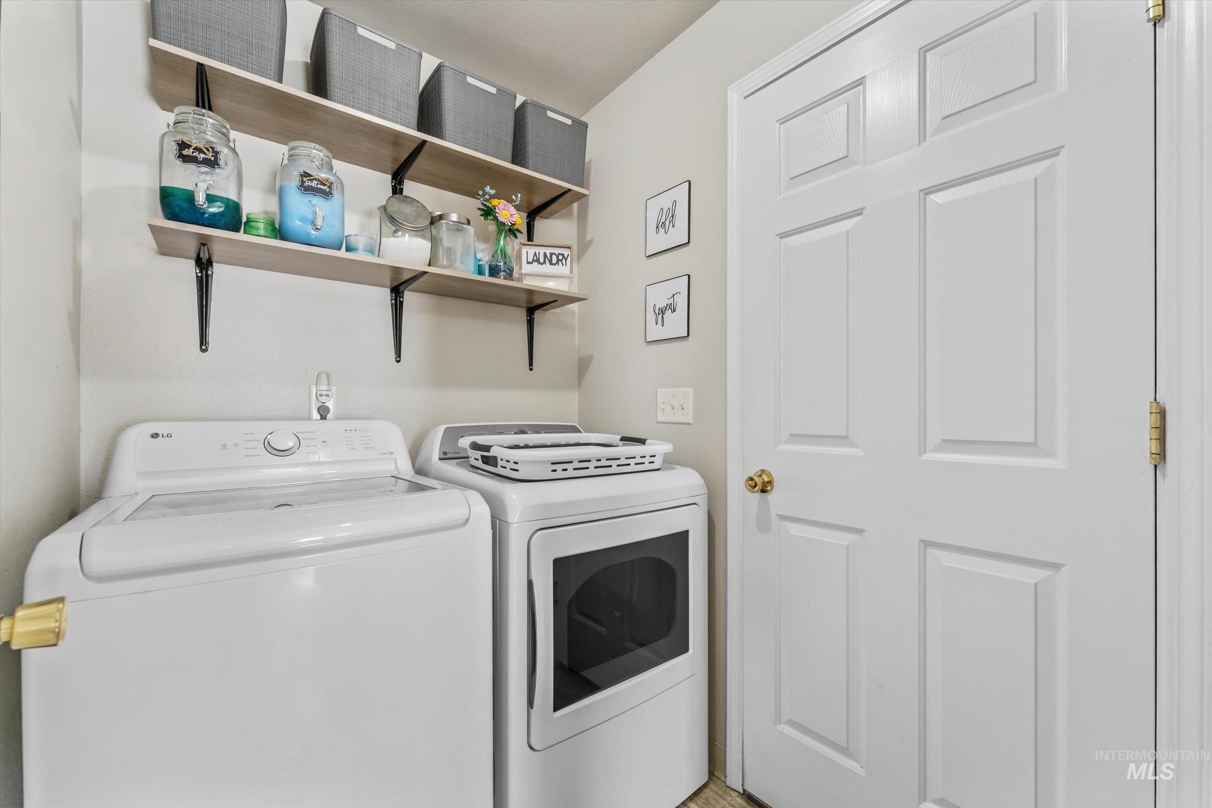 4213 E Lanager Ct. Property Photo 17