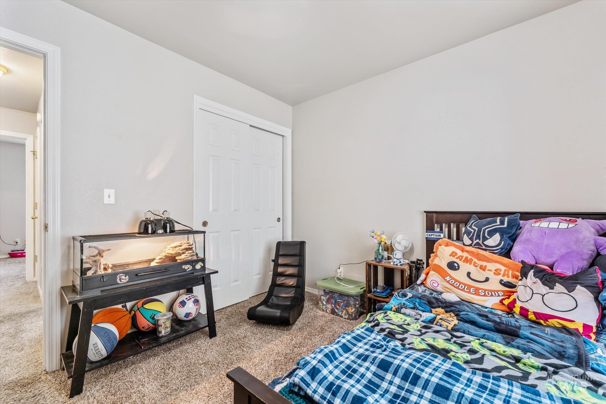 4213 E Lanager Ct. Property Photo 25