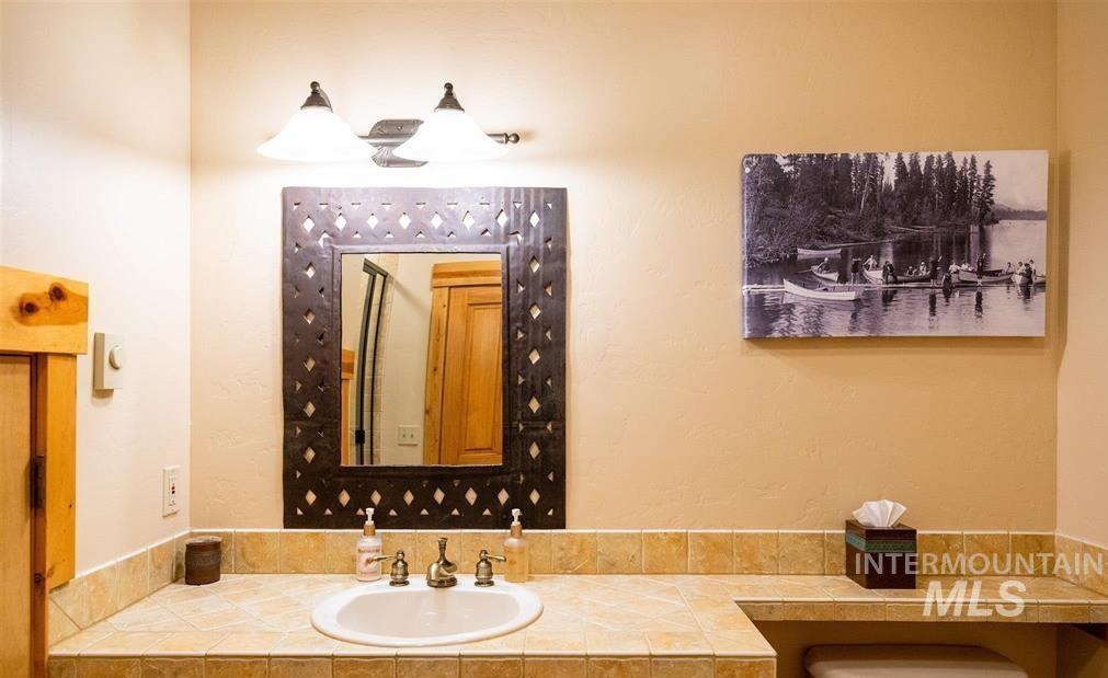 1329 Hearthstone Property Photo 8