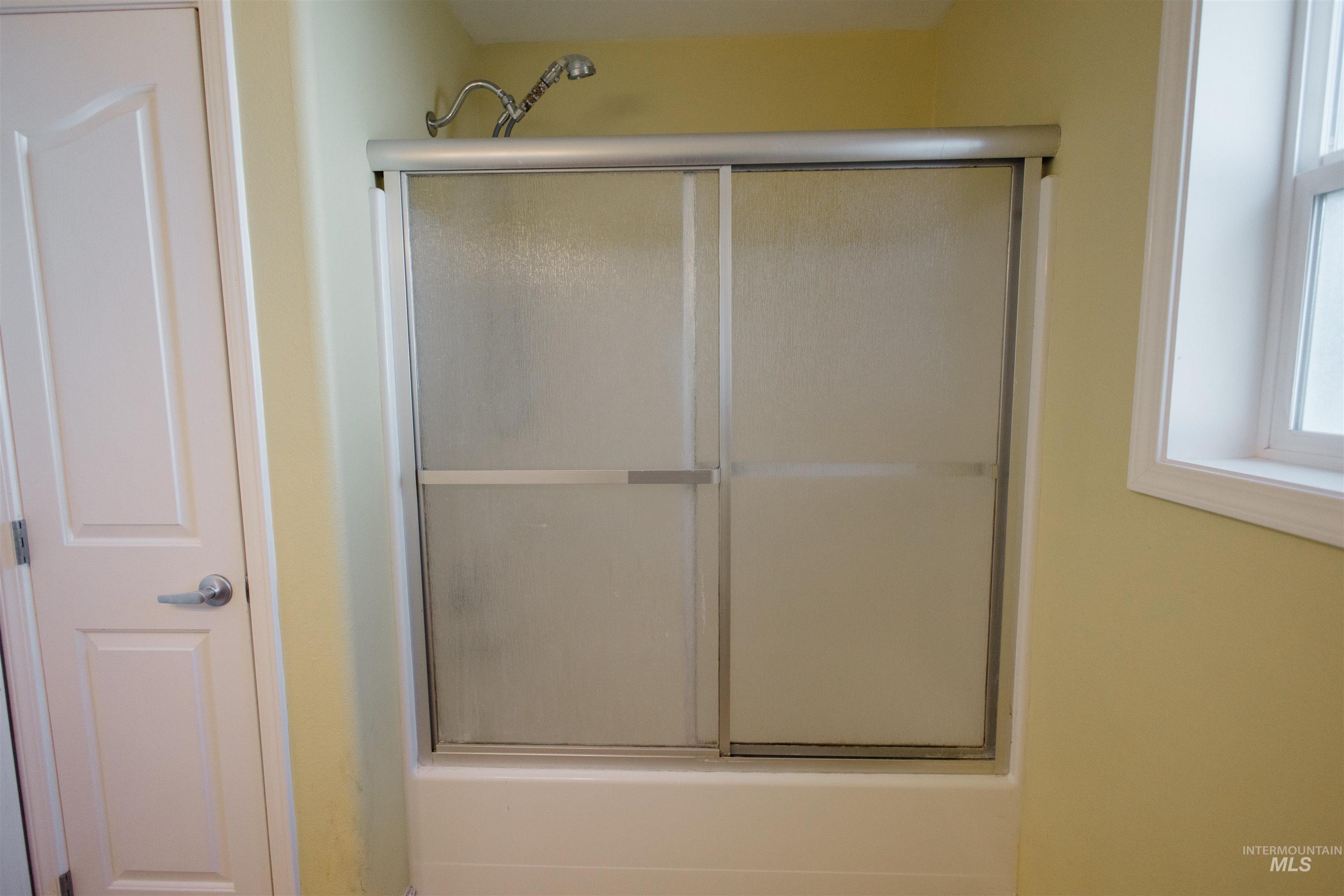 166 Ne Windy Street Property Photo 6