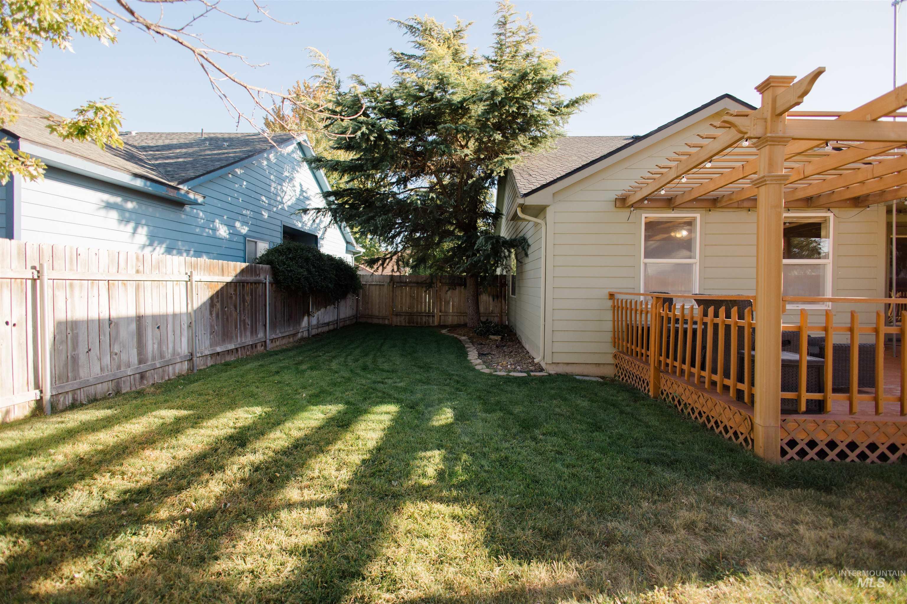 166 Ne Windy Street Property Photo 28