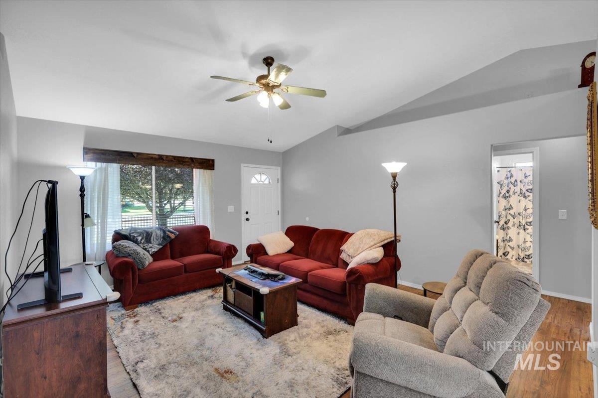 810 Partridge Dr Property Photo 5