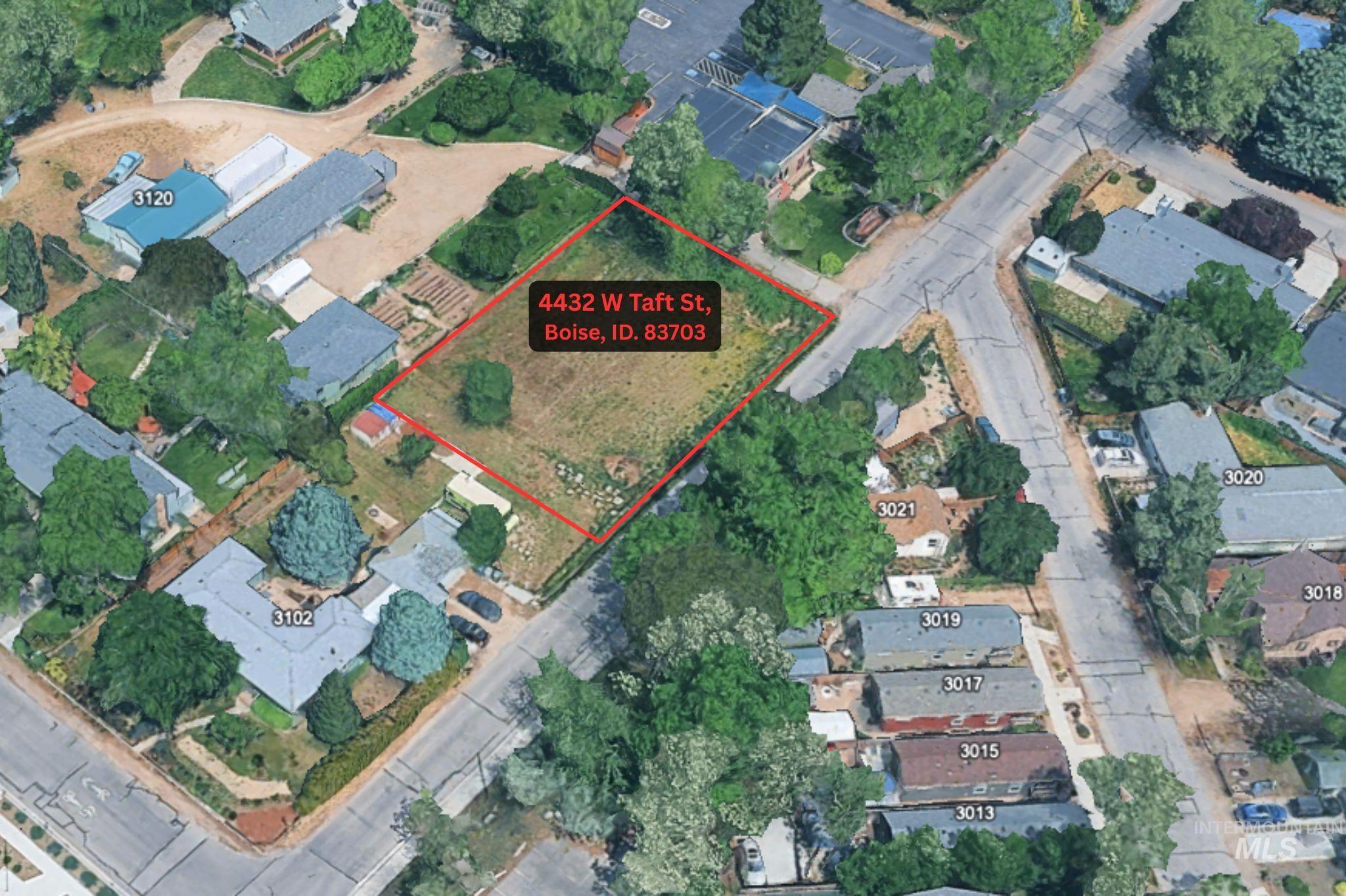 4432 W Taft Property Photo 1