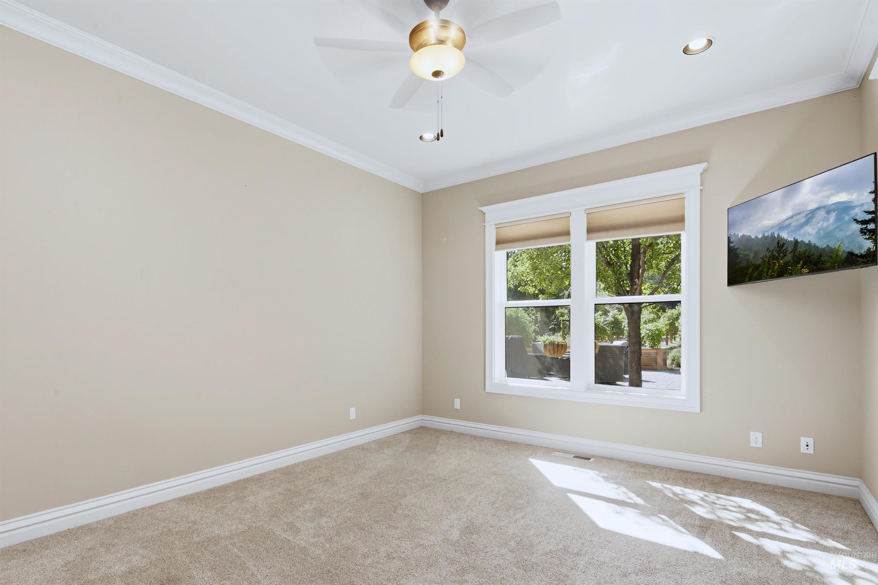 6462 N. Spurwing Ln. Property Photo 28