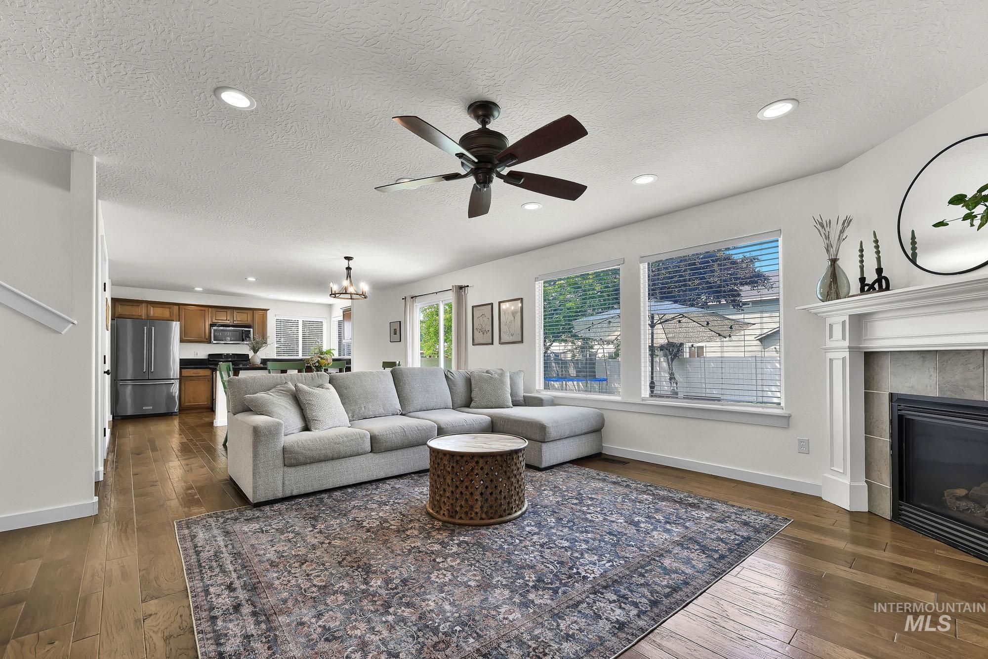 4094 E Arch Dr Property Photo 6