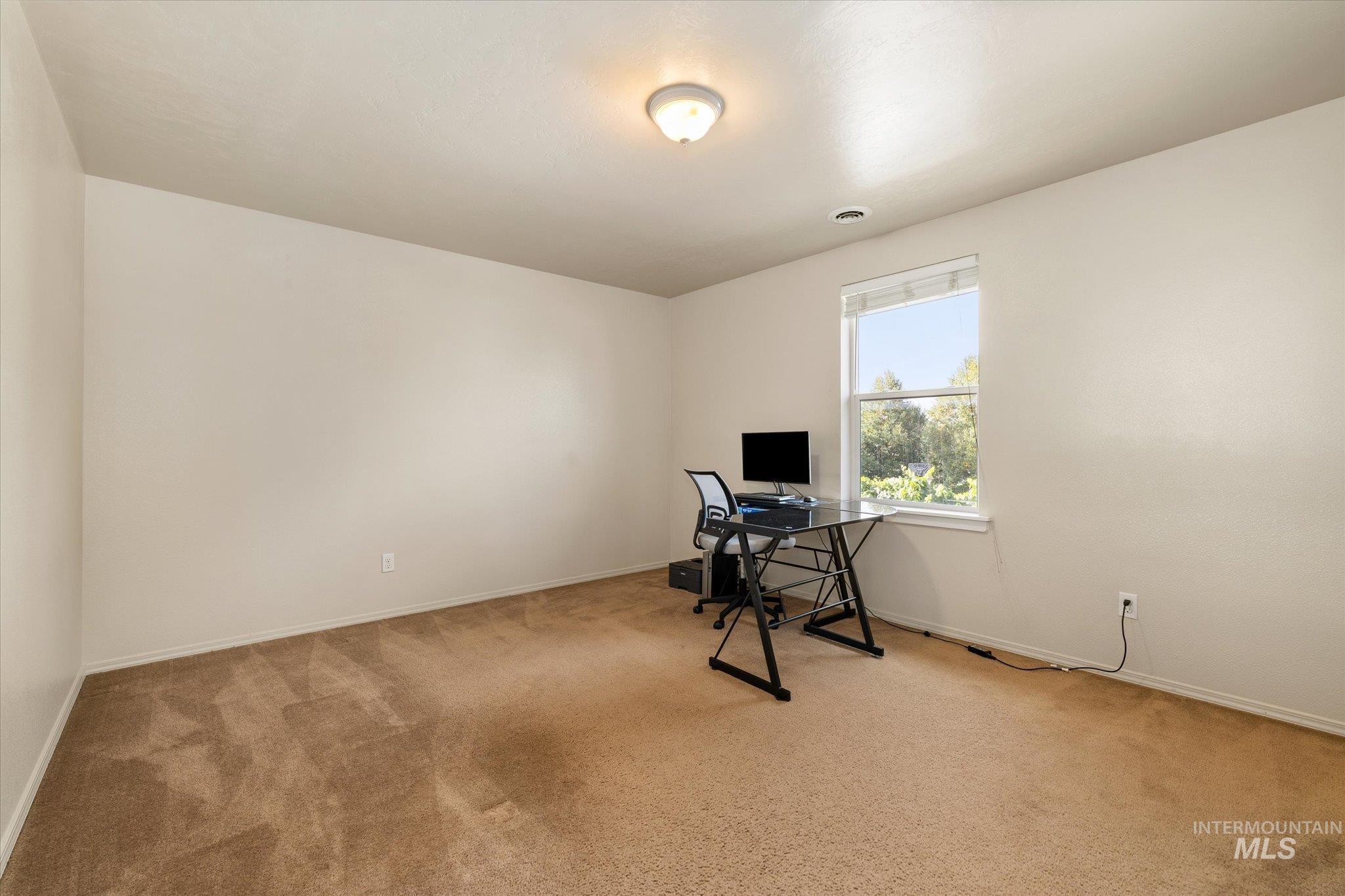 2537 N Copperdale Ave Property Photo 36