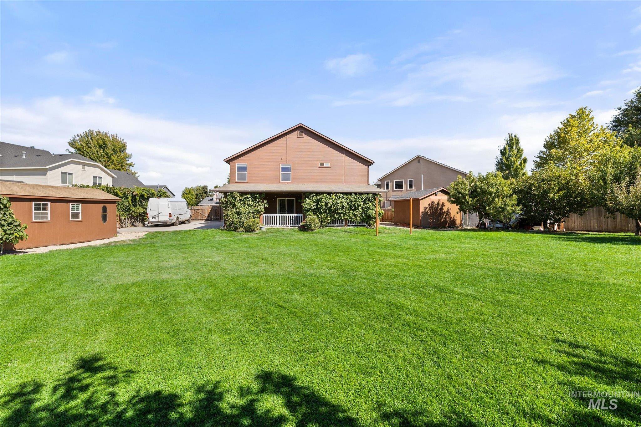 2537 N Copperdale Ave Property Photo 44