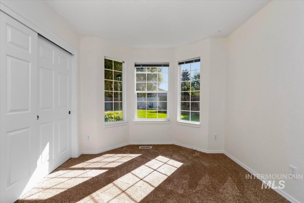 6223 W Villa Park Street Property Photo 24