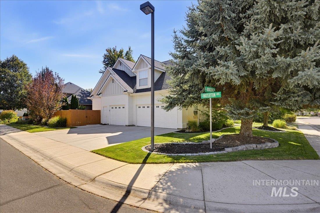 2573 E Ridgedale Dr. Property Photo 4