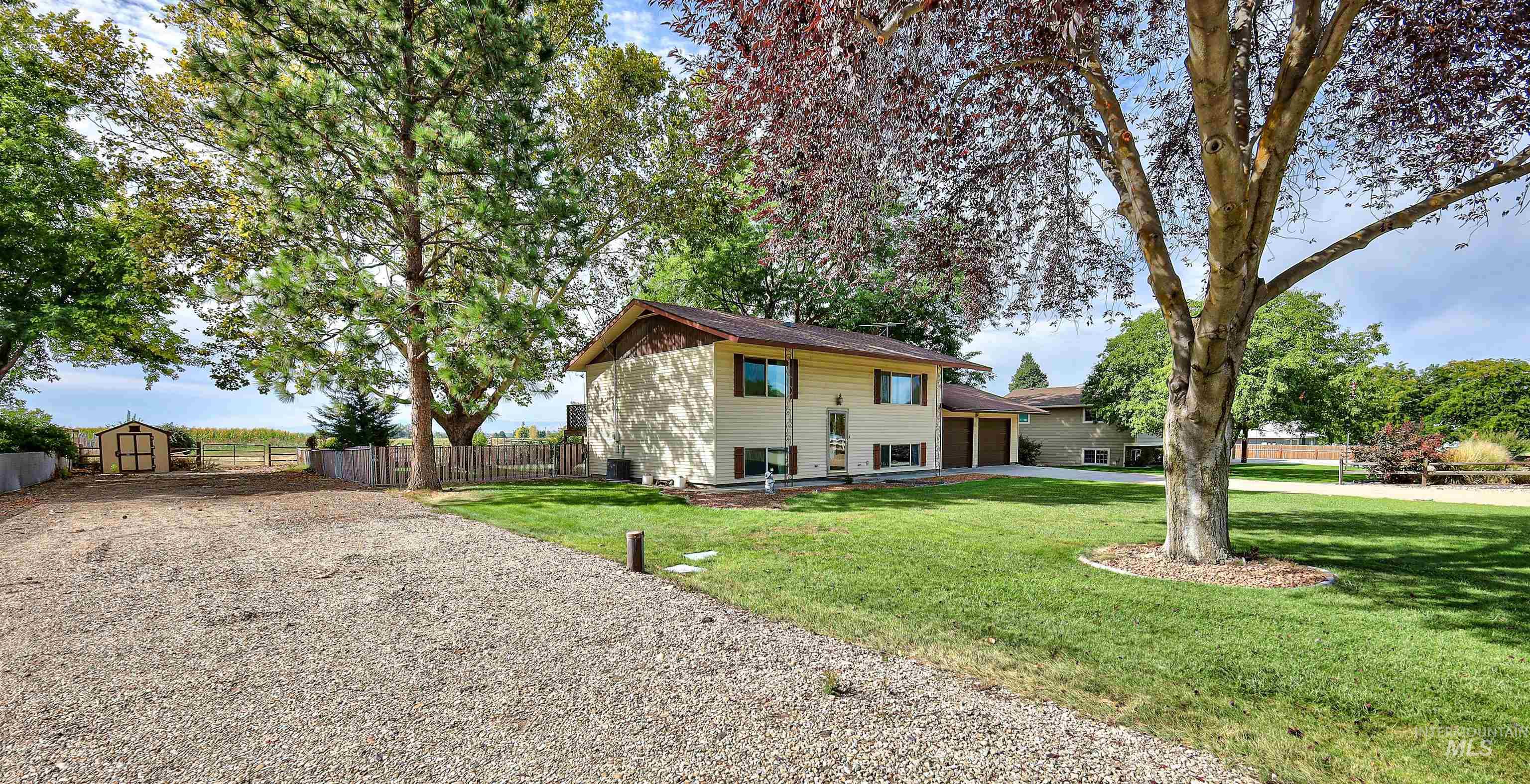 7301 Lima Dr Property Photo 3