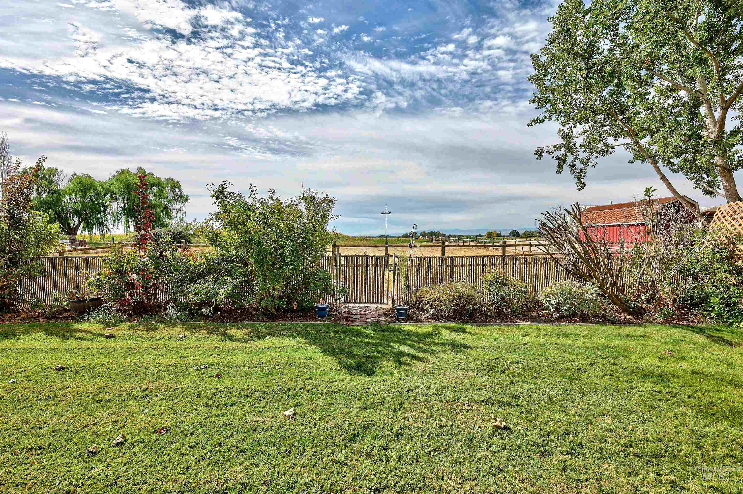 7301 Lima Dr Property Photo 6