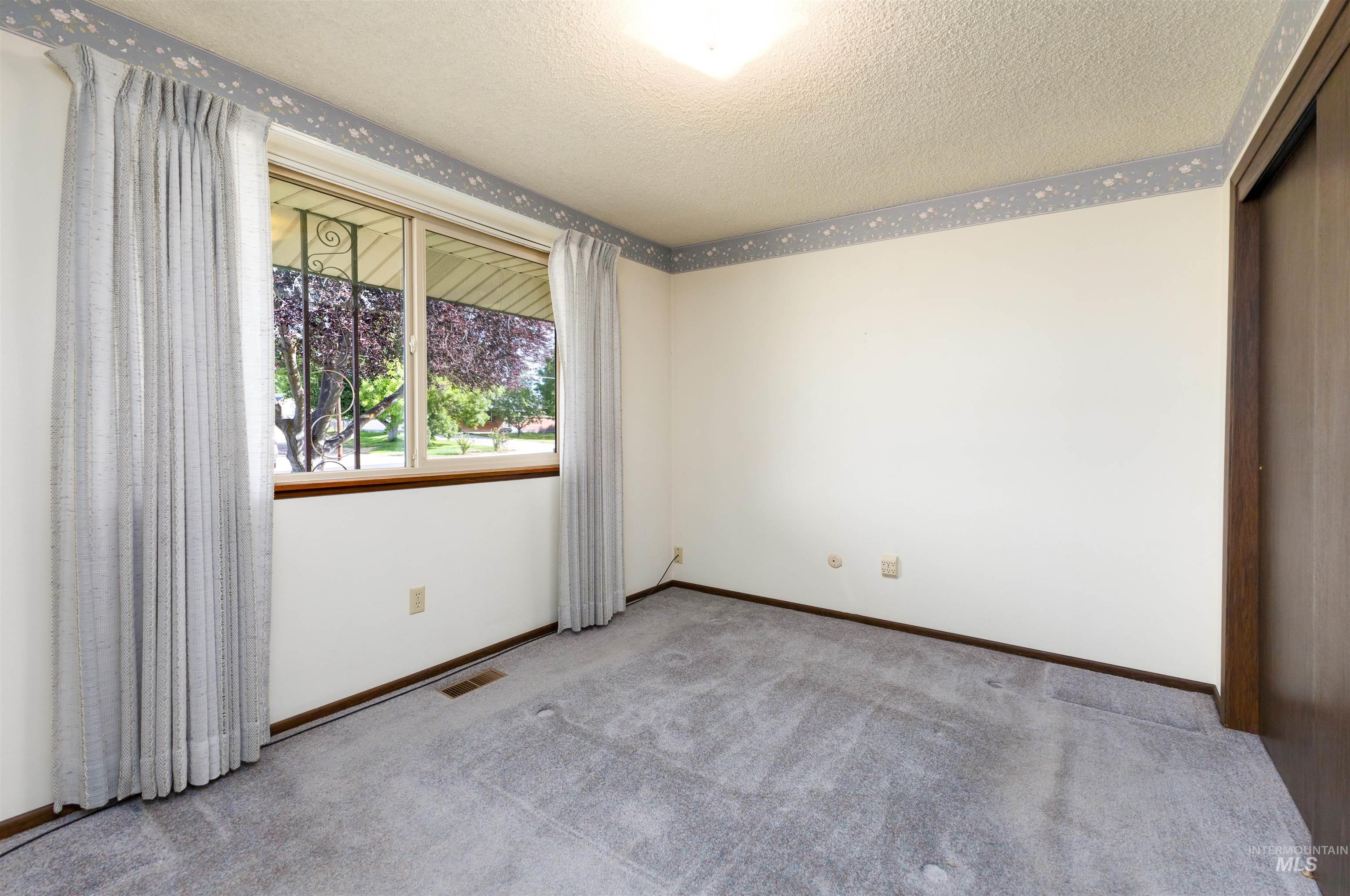 7301 Lima Dr Property Photo 25