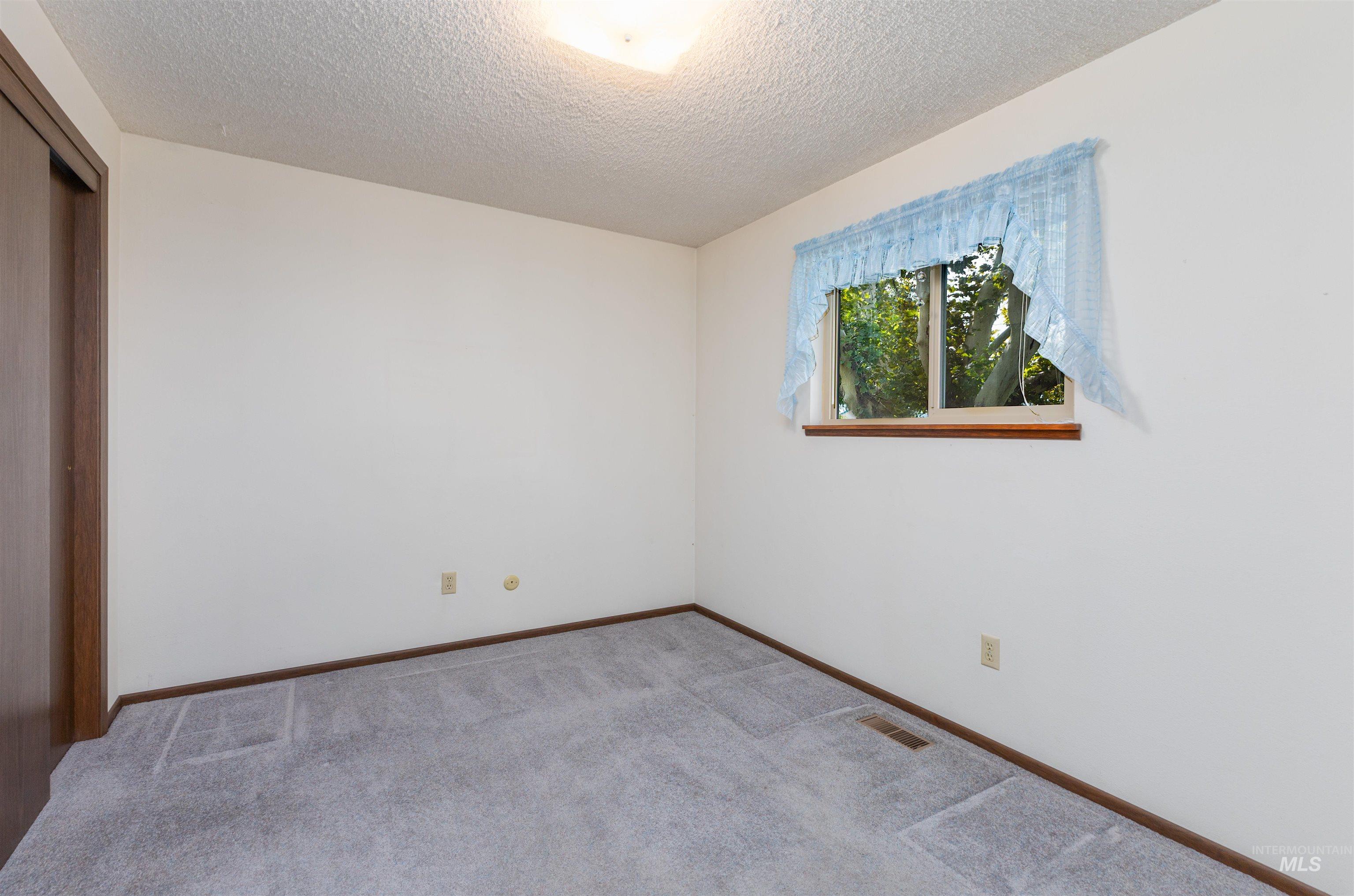 7301 Lima Dr Property Photo 37