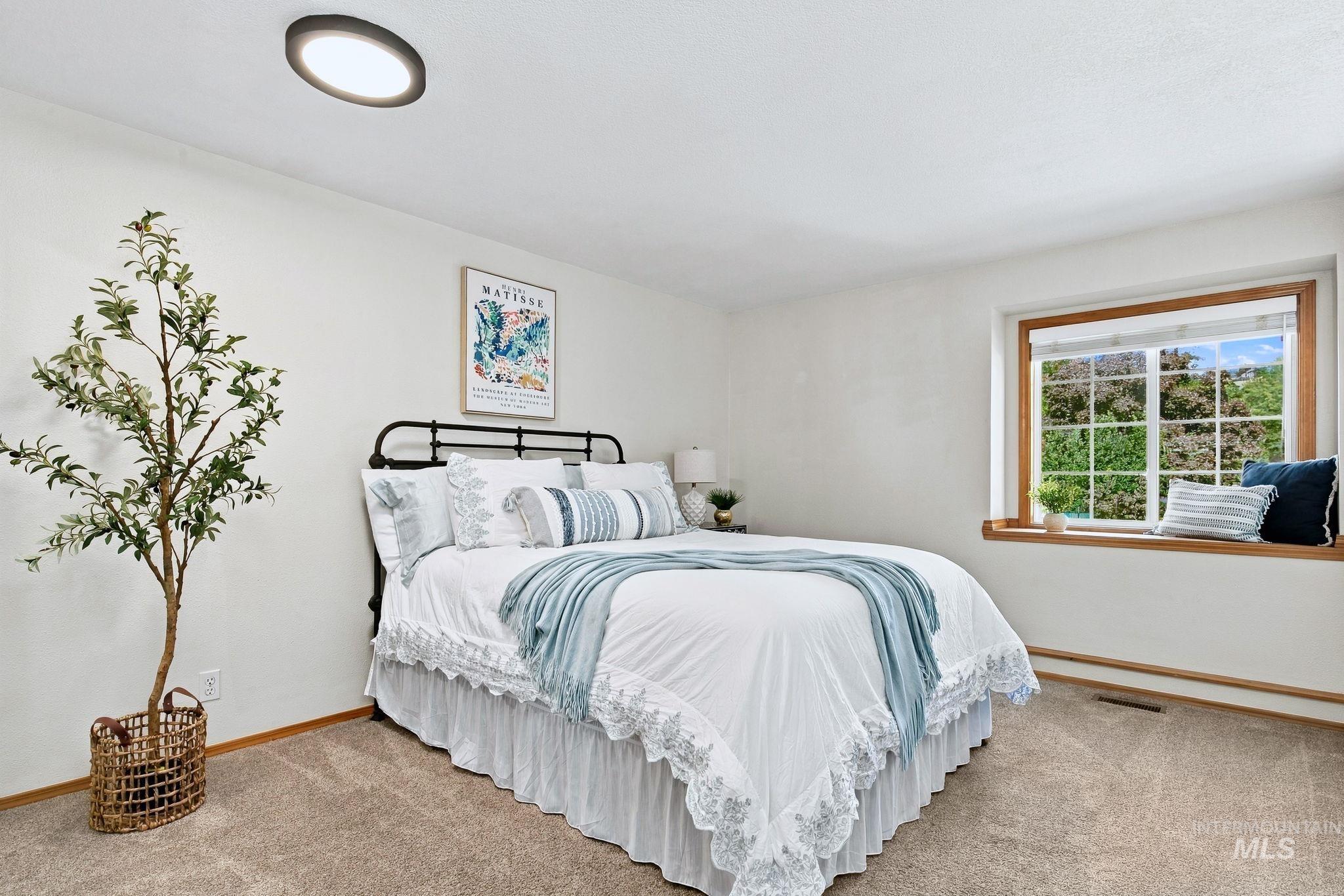4931 N Contour Way Property Photo 38