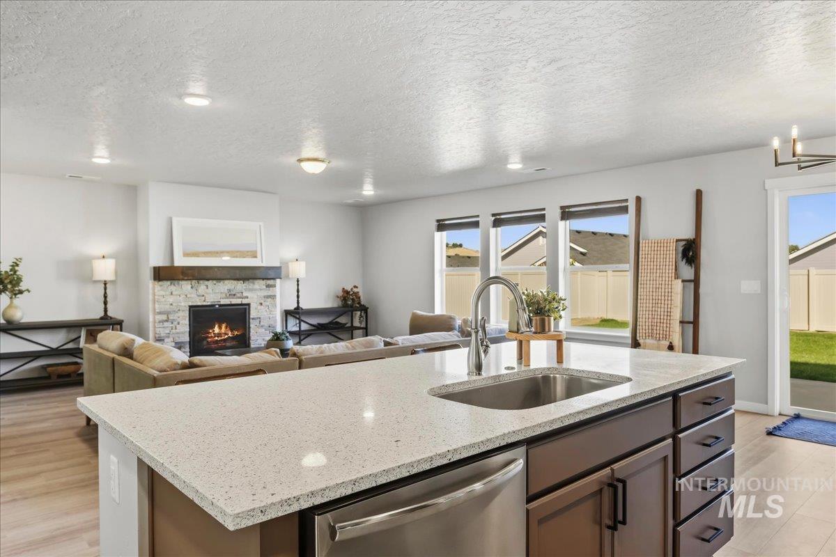 10138 W Gladiola St Property Photo 15