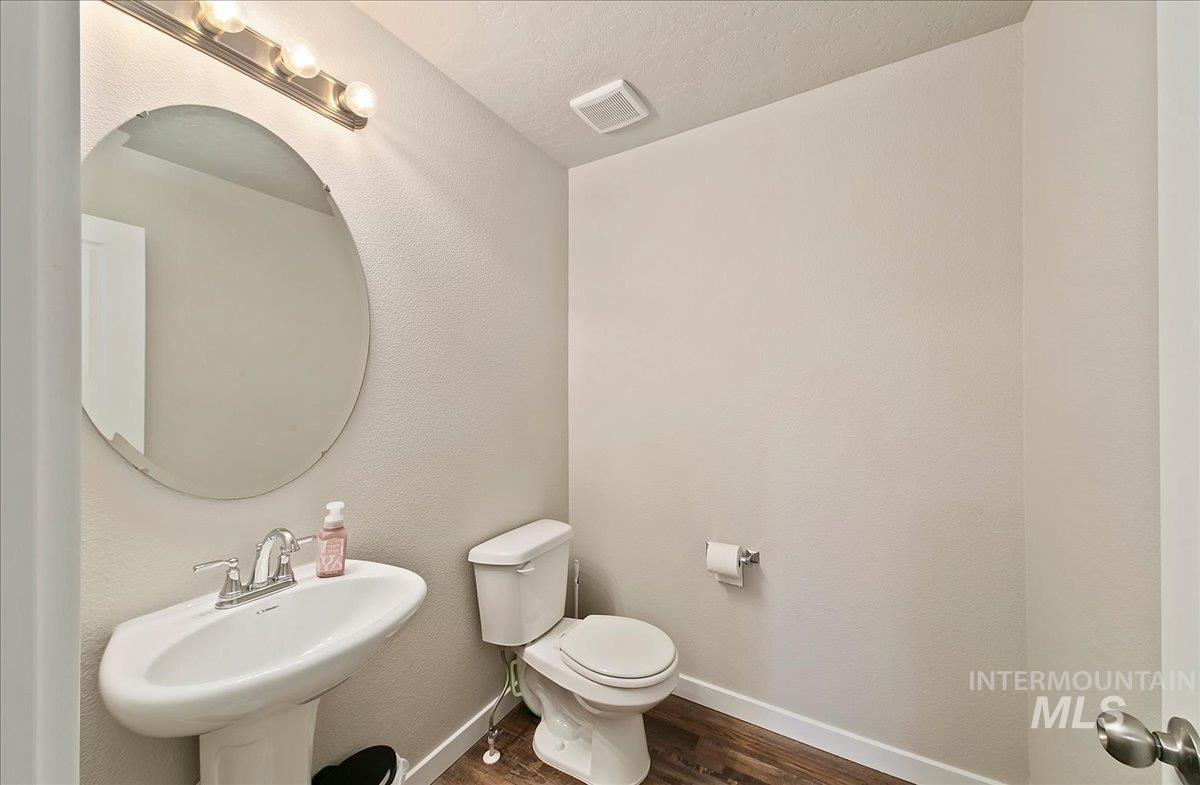 11299 W Taviton St Property Photo 9