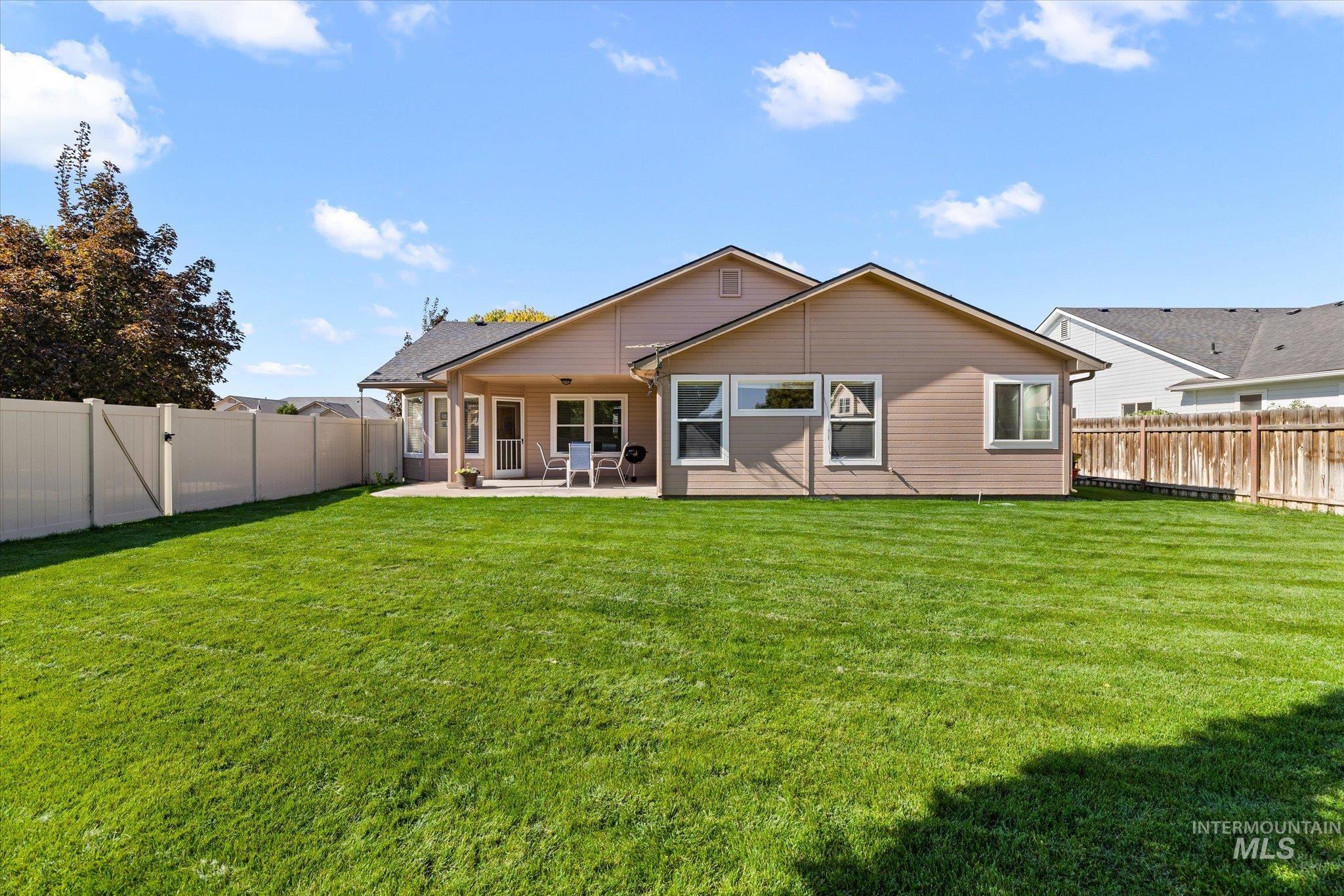 11354 W Mission Pointe Dr Property Photo 6