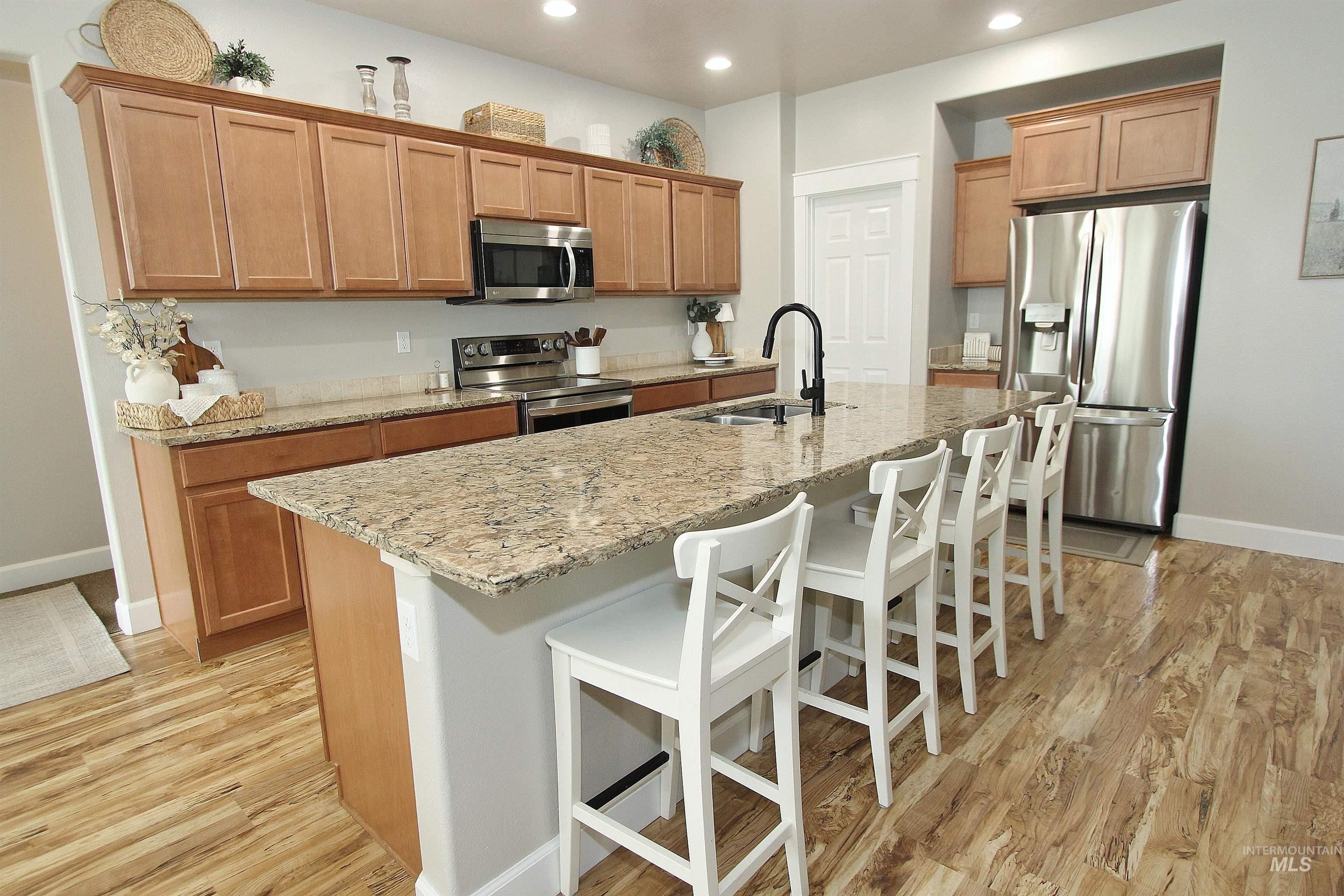 15687 Moosehorn Way Property Photo 10