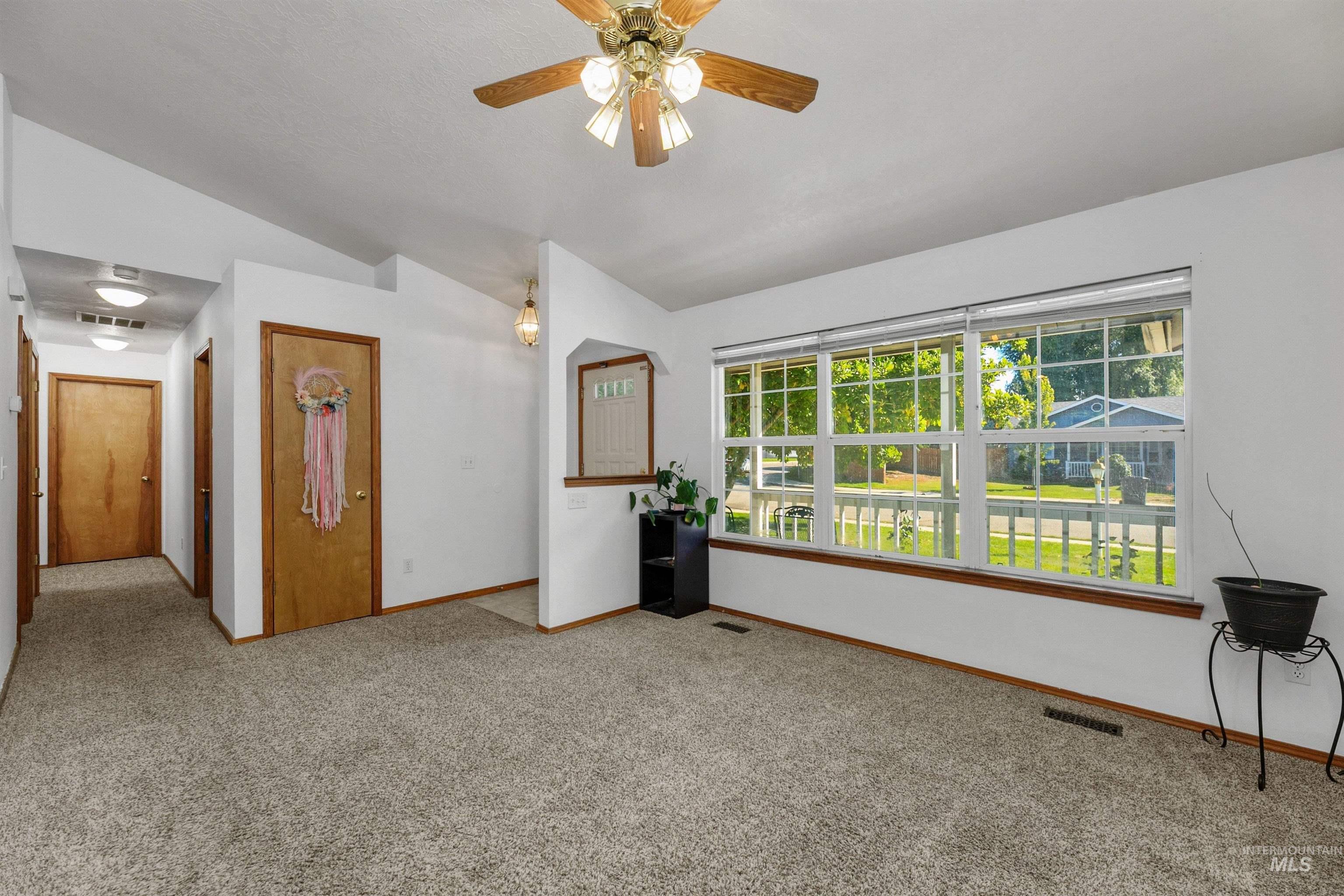 4773 N Lancer Avenue Property Photo 7