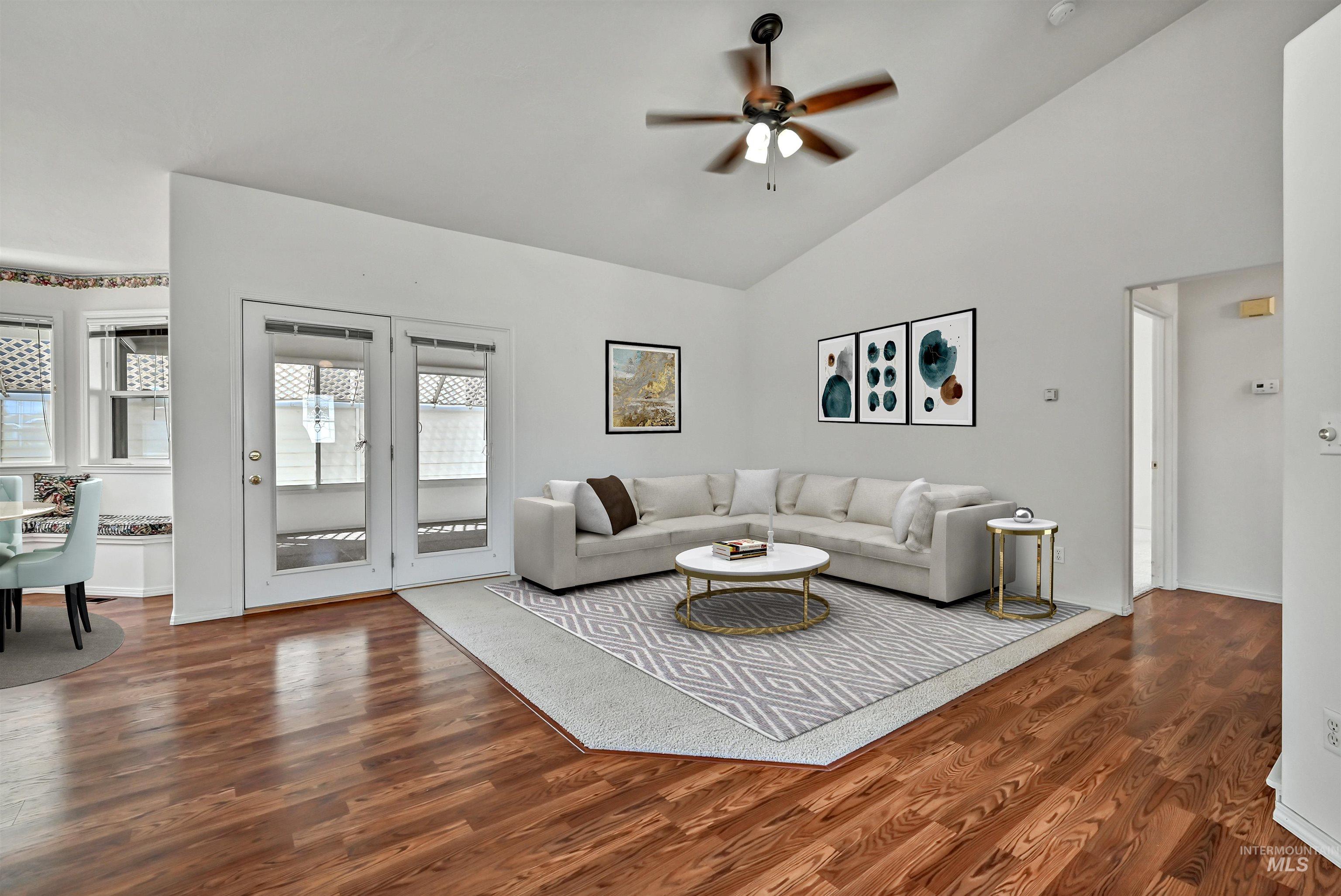 112 Country Lane Loop Property Photo 10