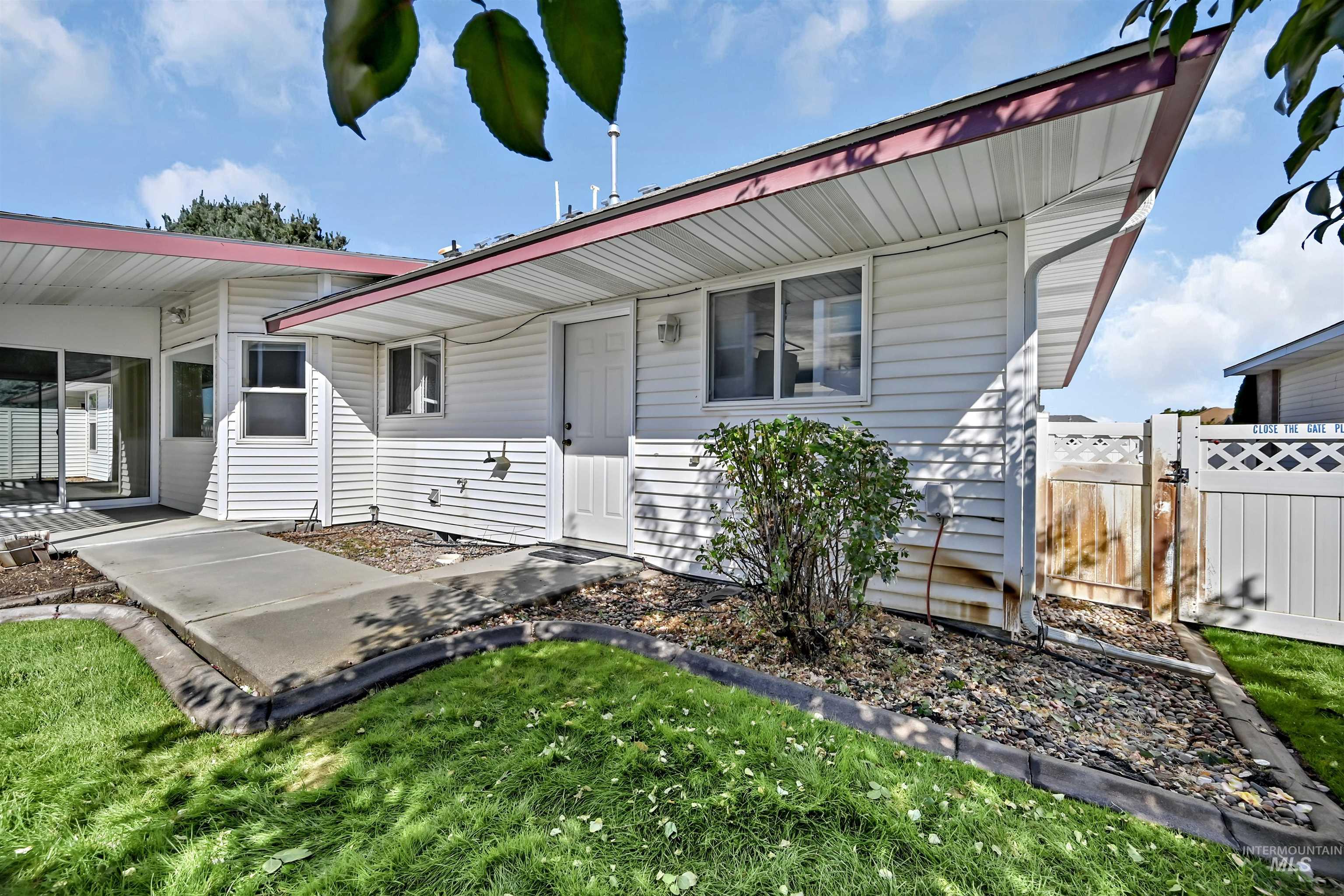 112 Country Lane Loop Property Photo 17