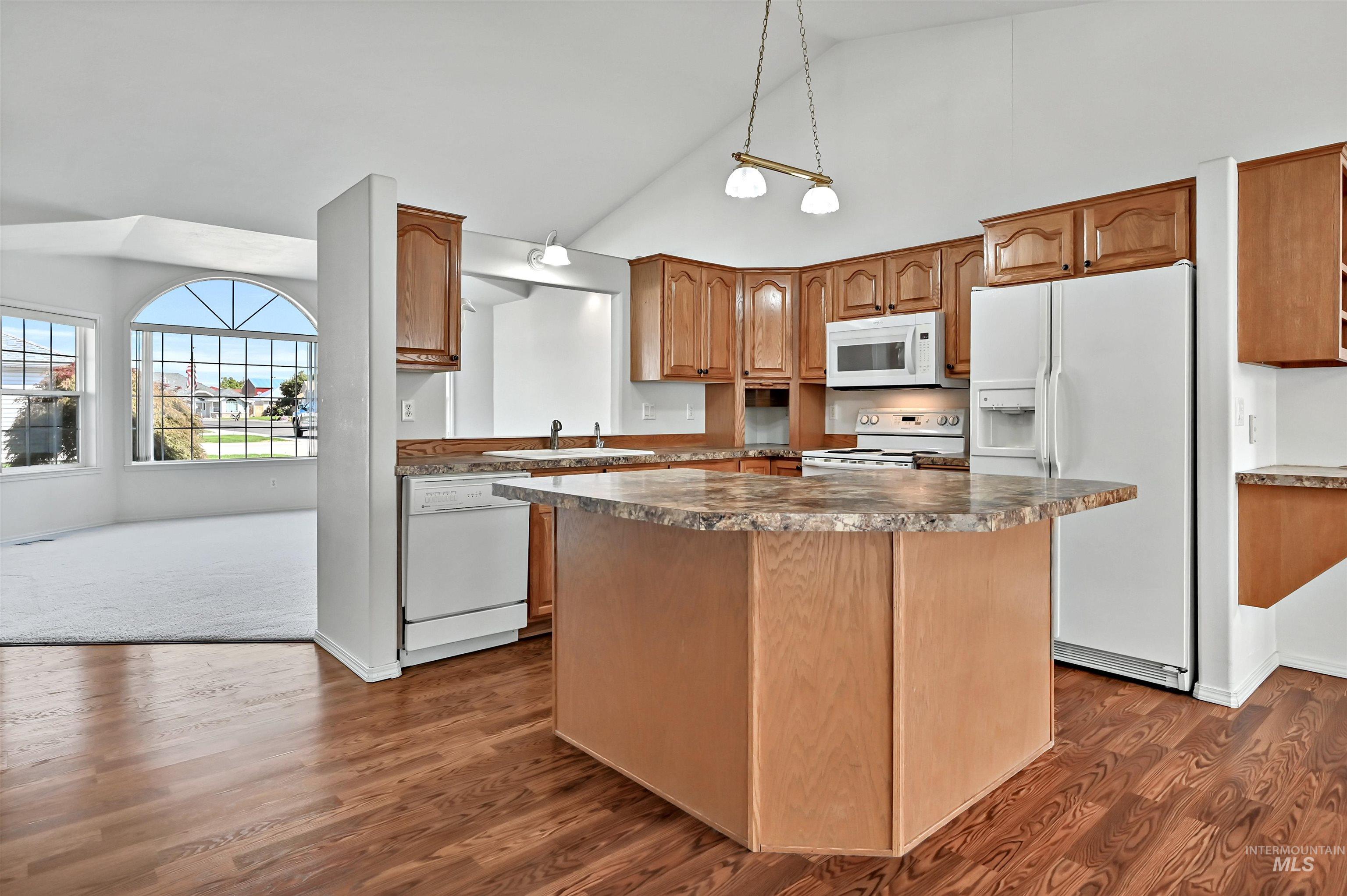 112 Country Lane Loop Property Photo 21