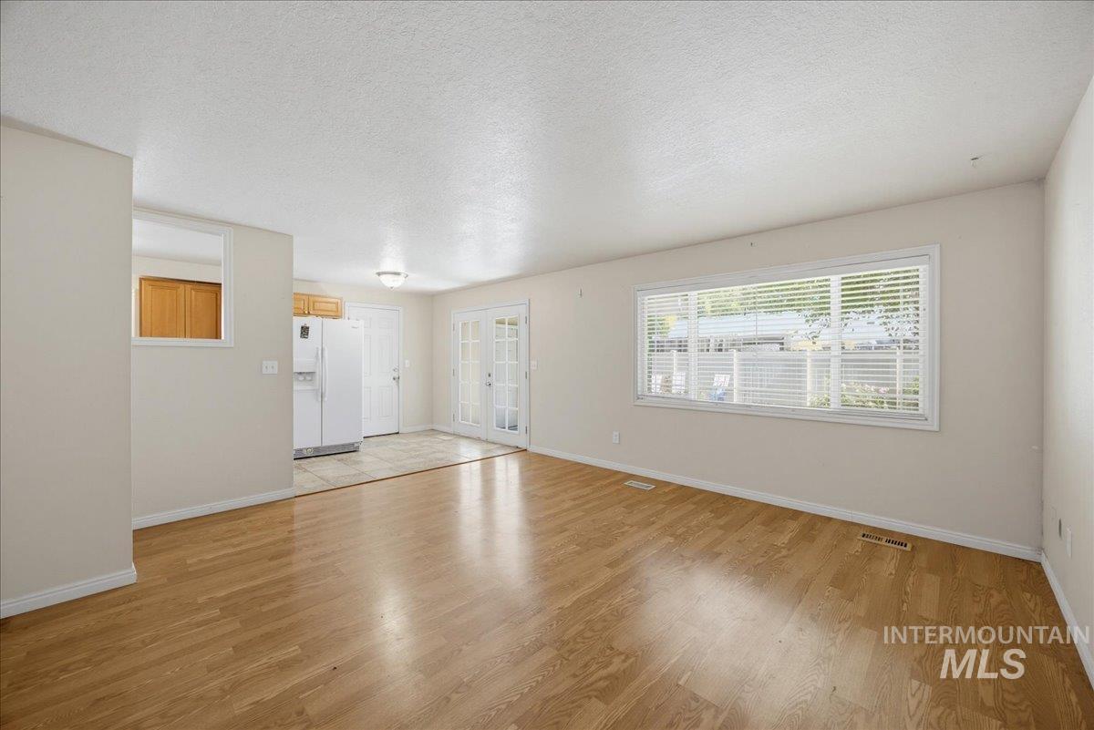 2415 E Colorado Ave Property Photo 14