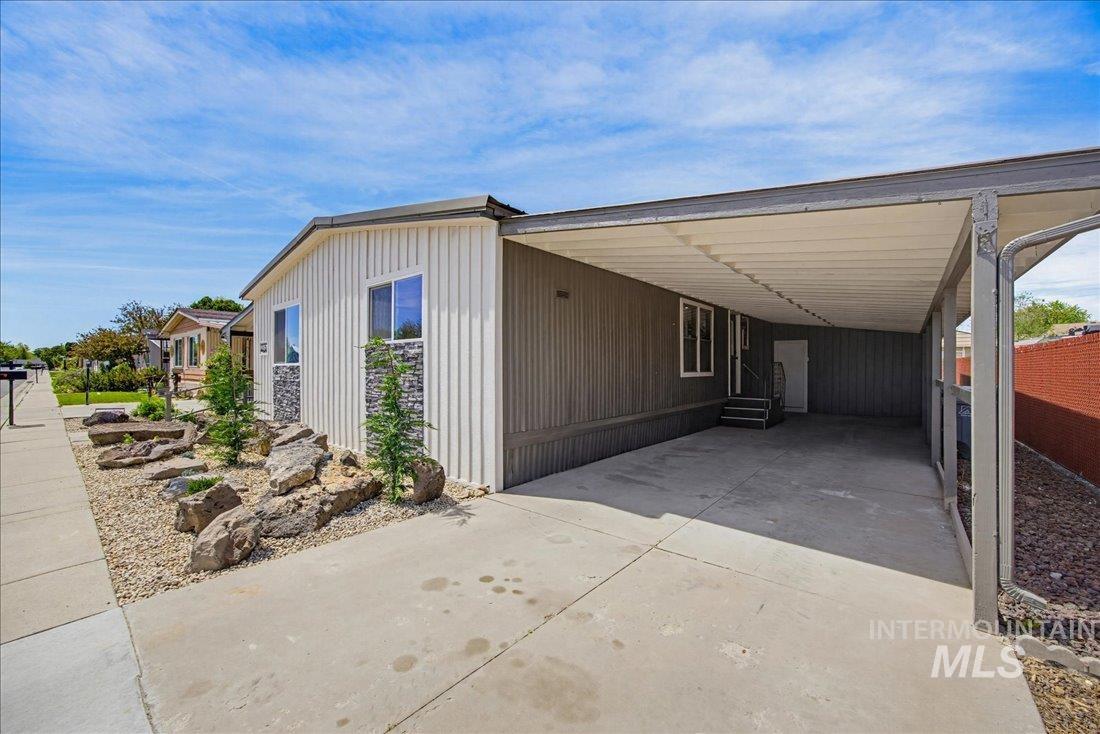 2737 N Carissa Ln Property Photo 33