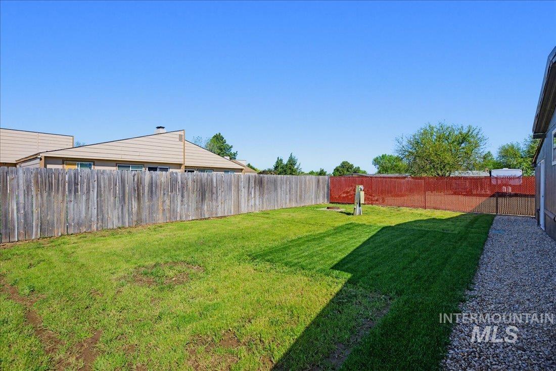 2737 N Carissa Ln Property Photo 41