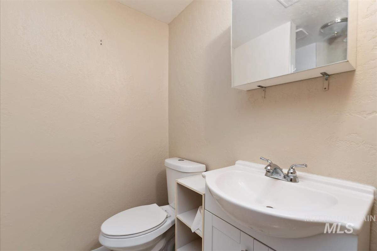 3826 W Pasadena Dr Property Photo 18