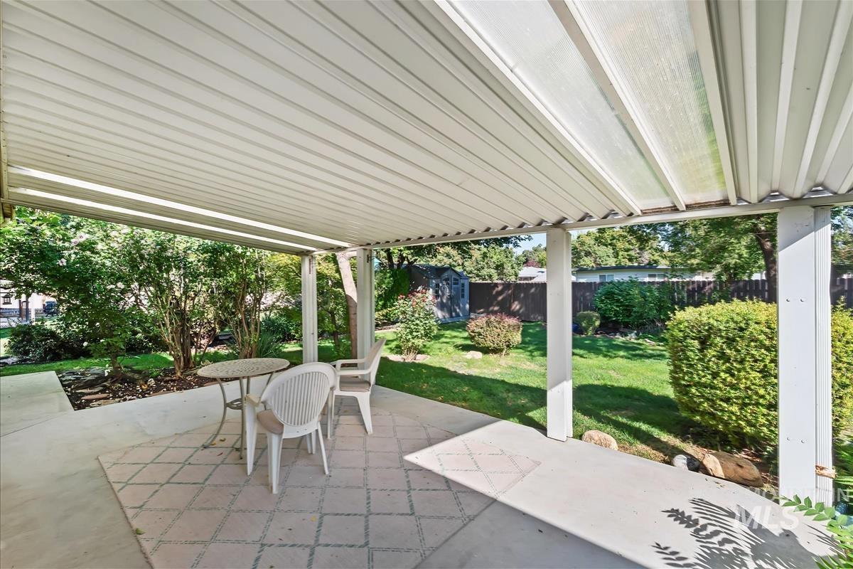 3826 W Pasadena Dr Property Photo 23