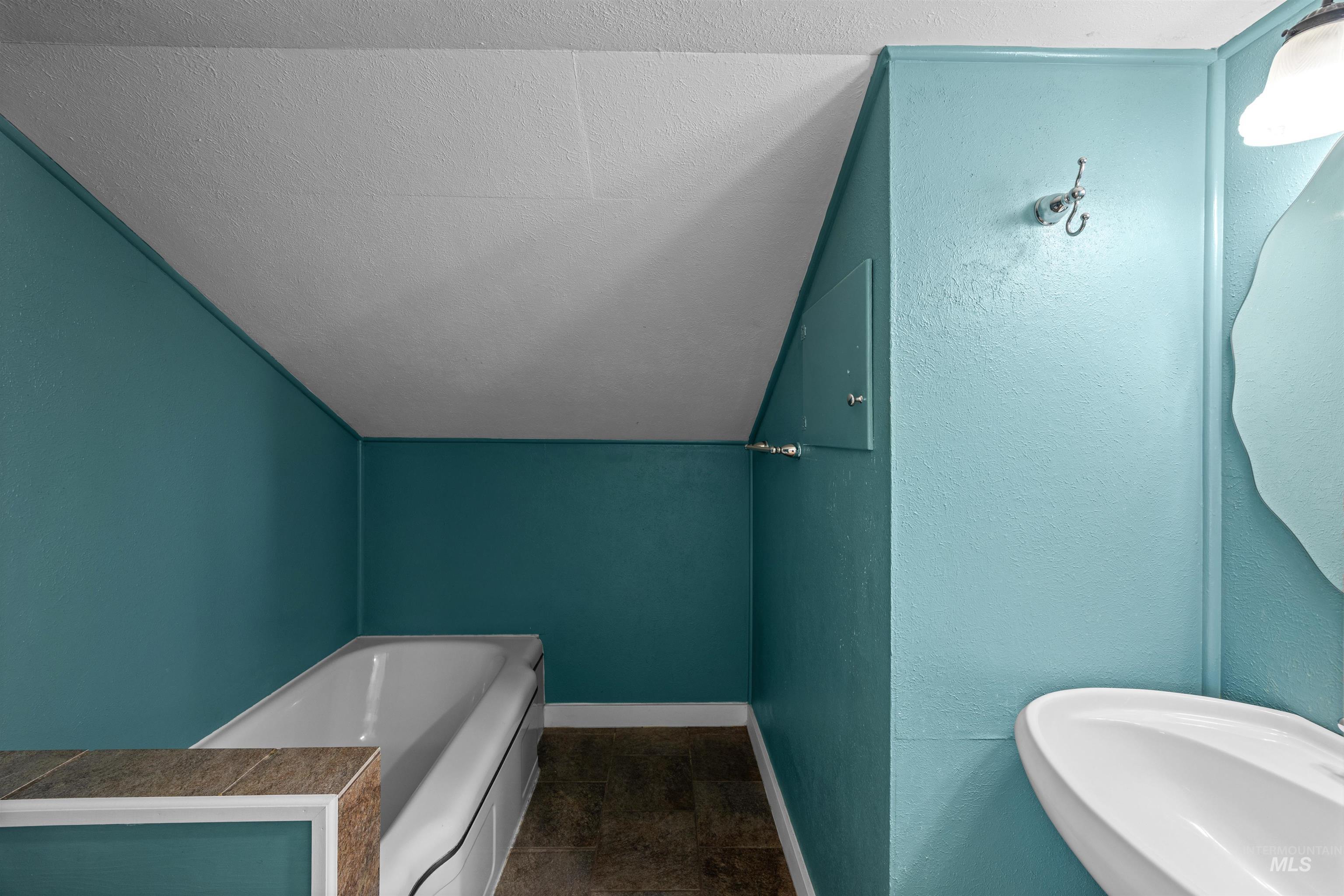 4574 Bennett Rd Property Photo 12