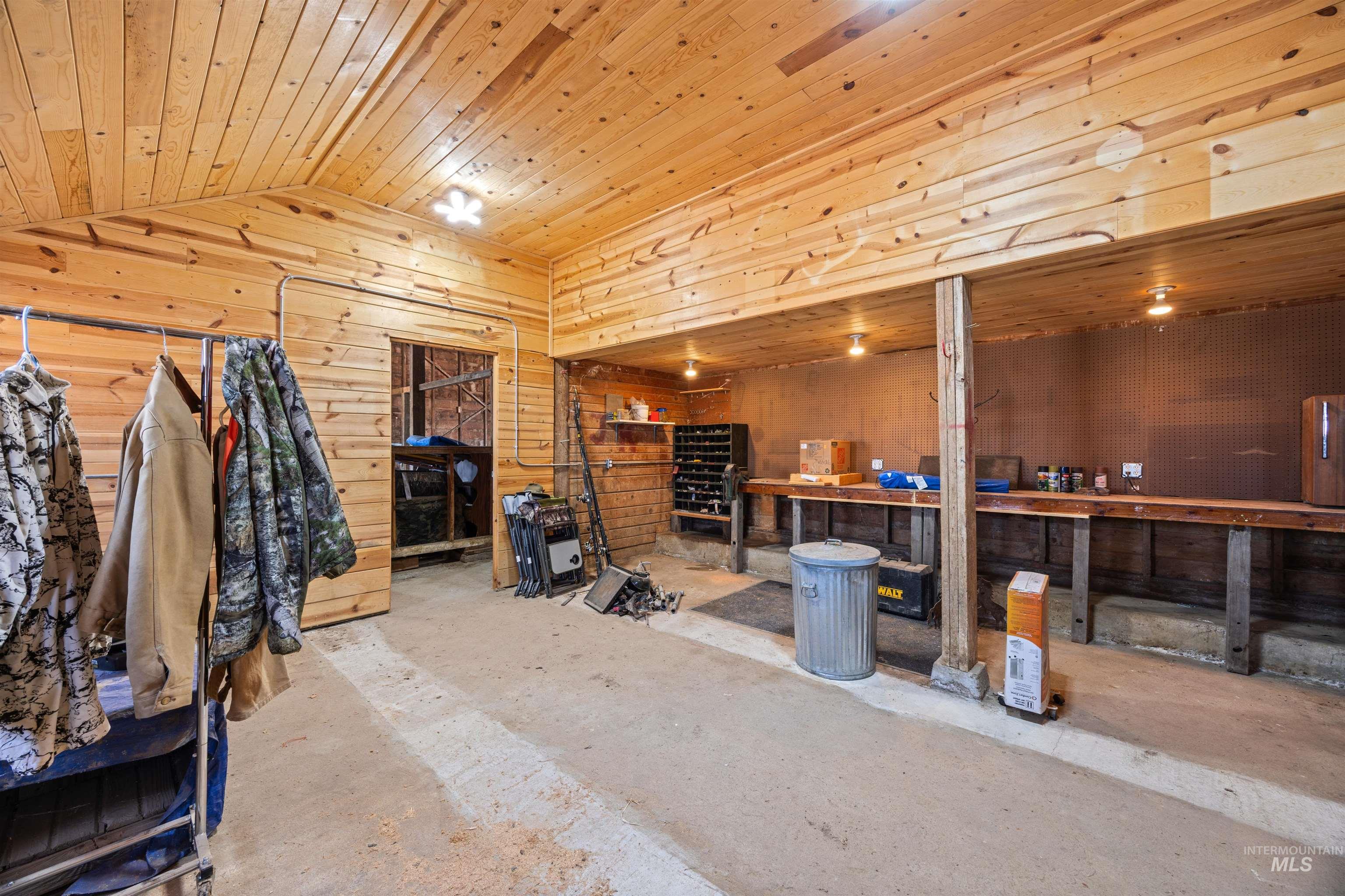 4574 Bennett Rd Property Photo 19