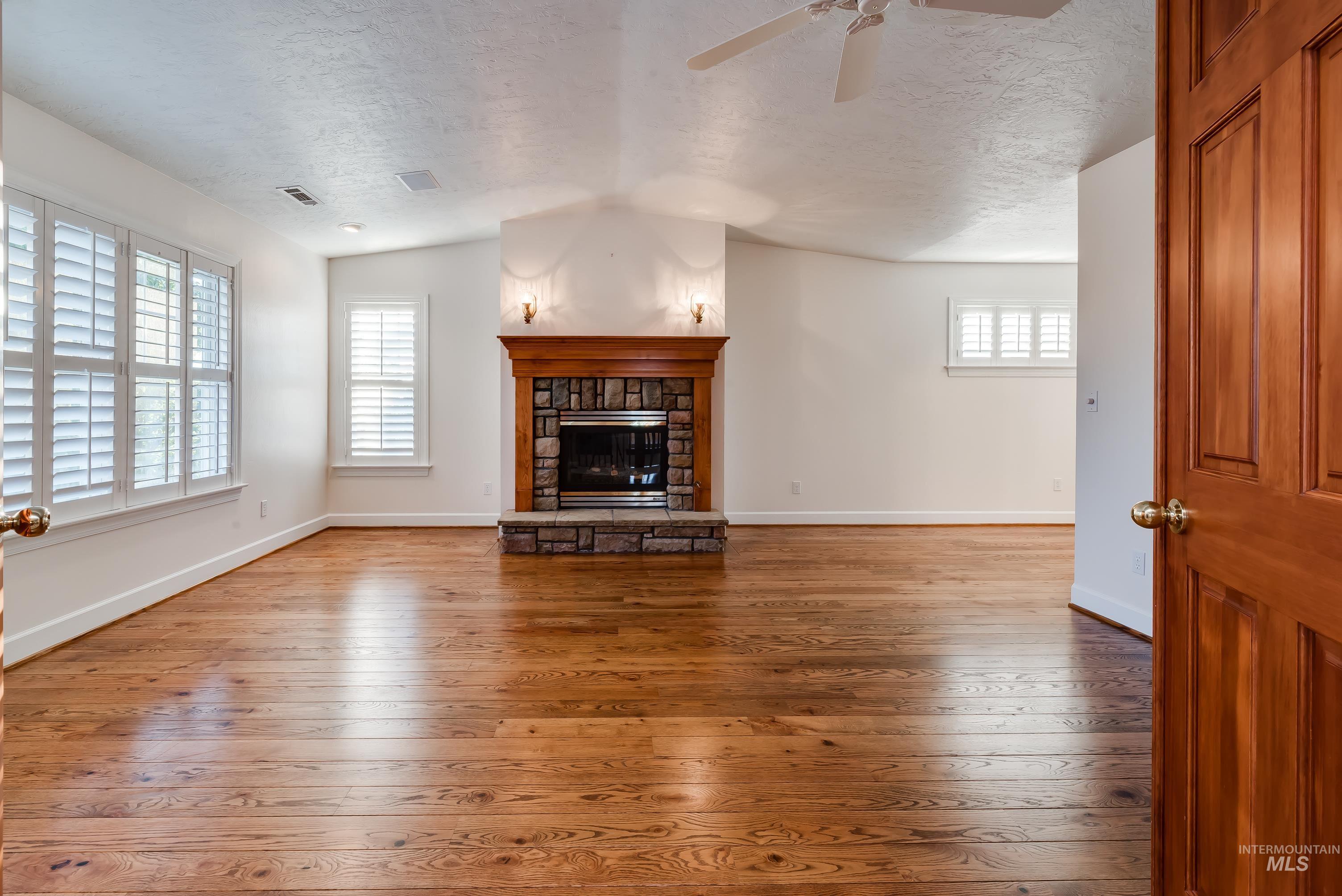 8716 Quail Ridge Dr. Property Photo 4