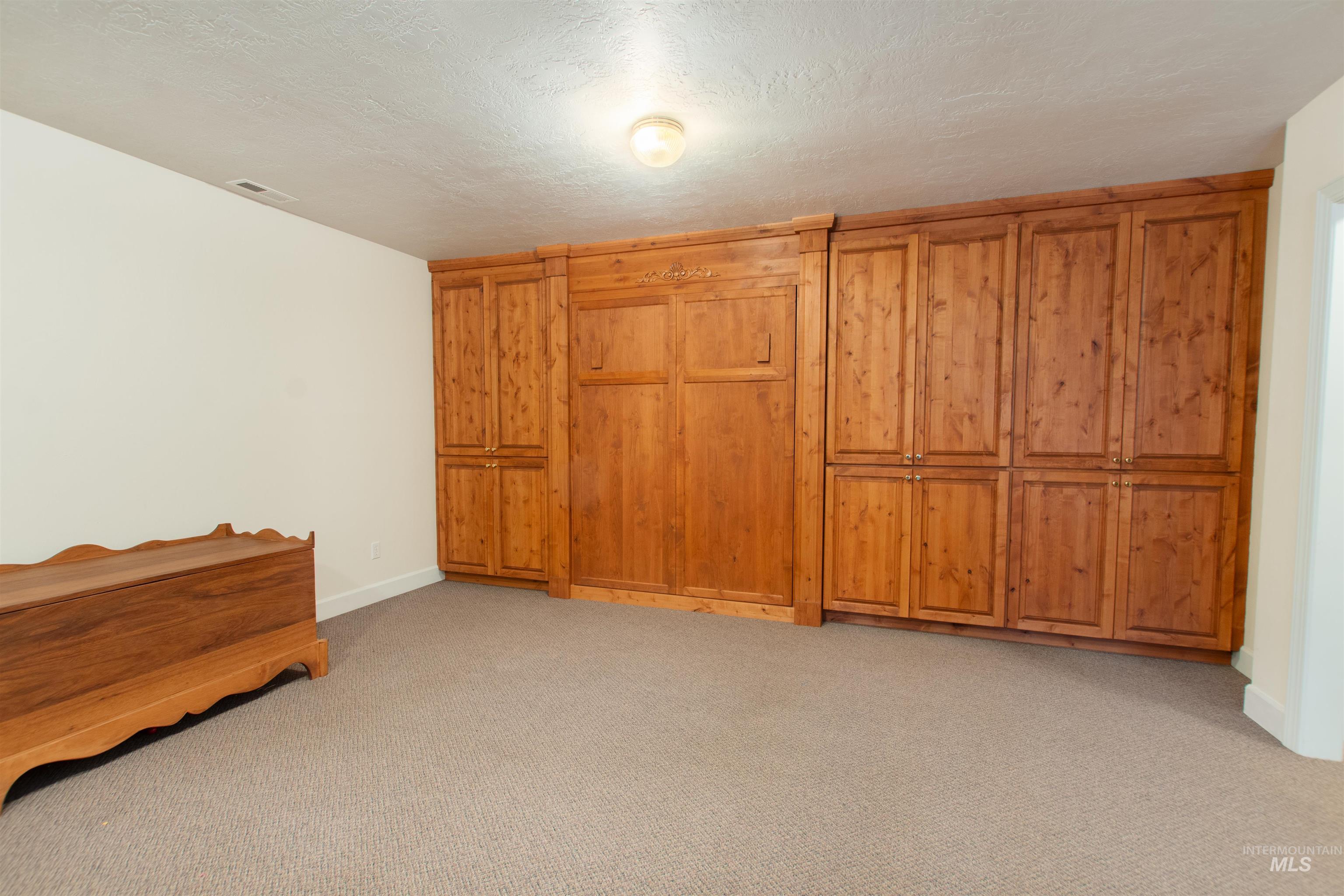 8716 Quail Ridge Dr. Property Photo 26