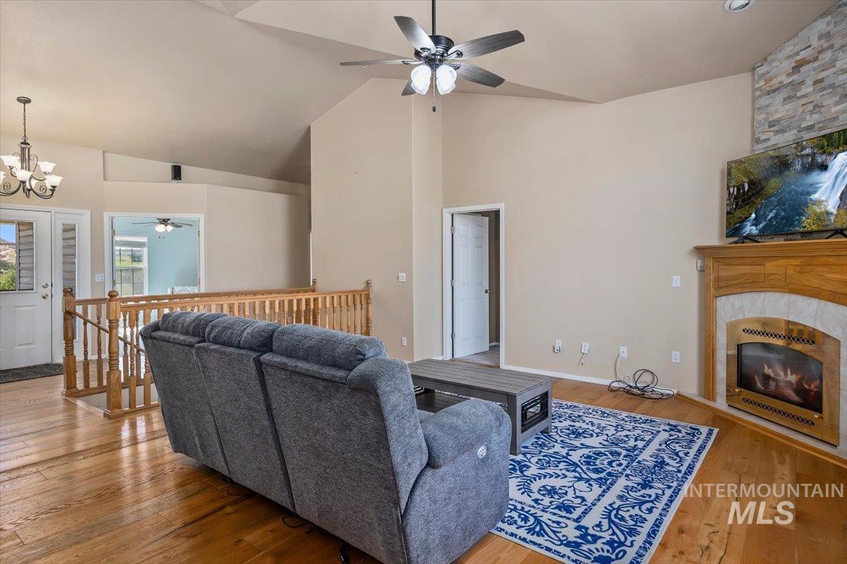 1354 E 4400 N Property Photo 9