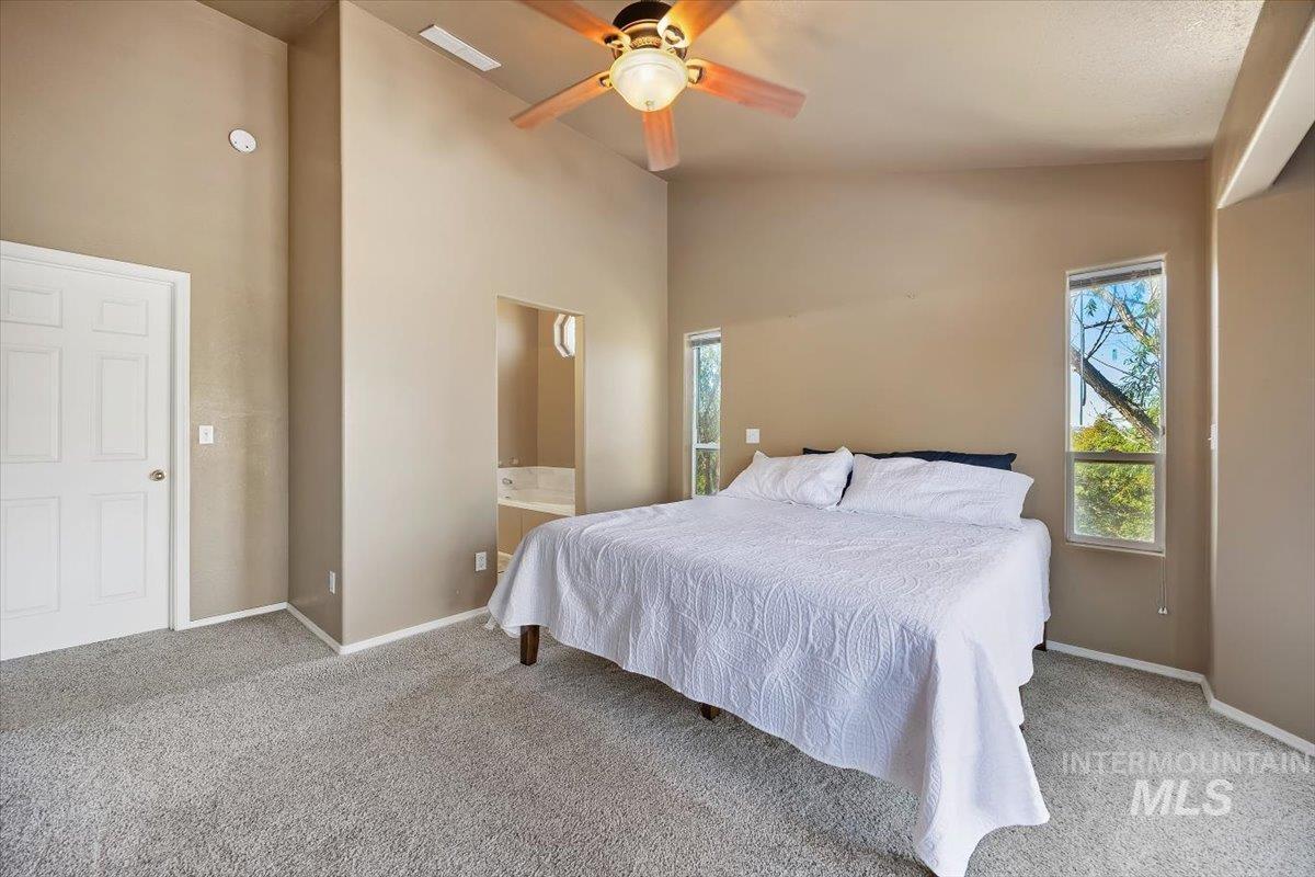 1354 E 4400 N Property Photo 21