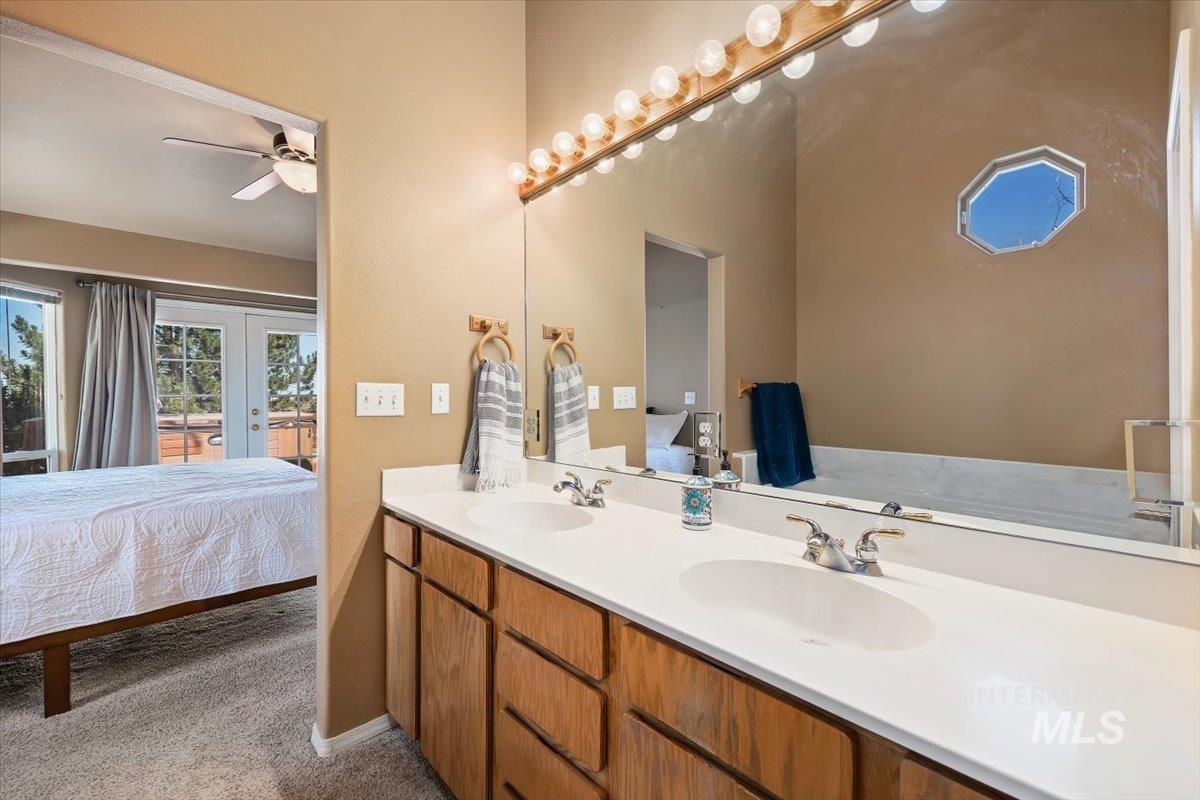 1354 E 4400 N Property Photo 22