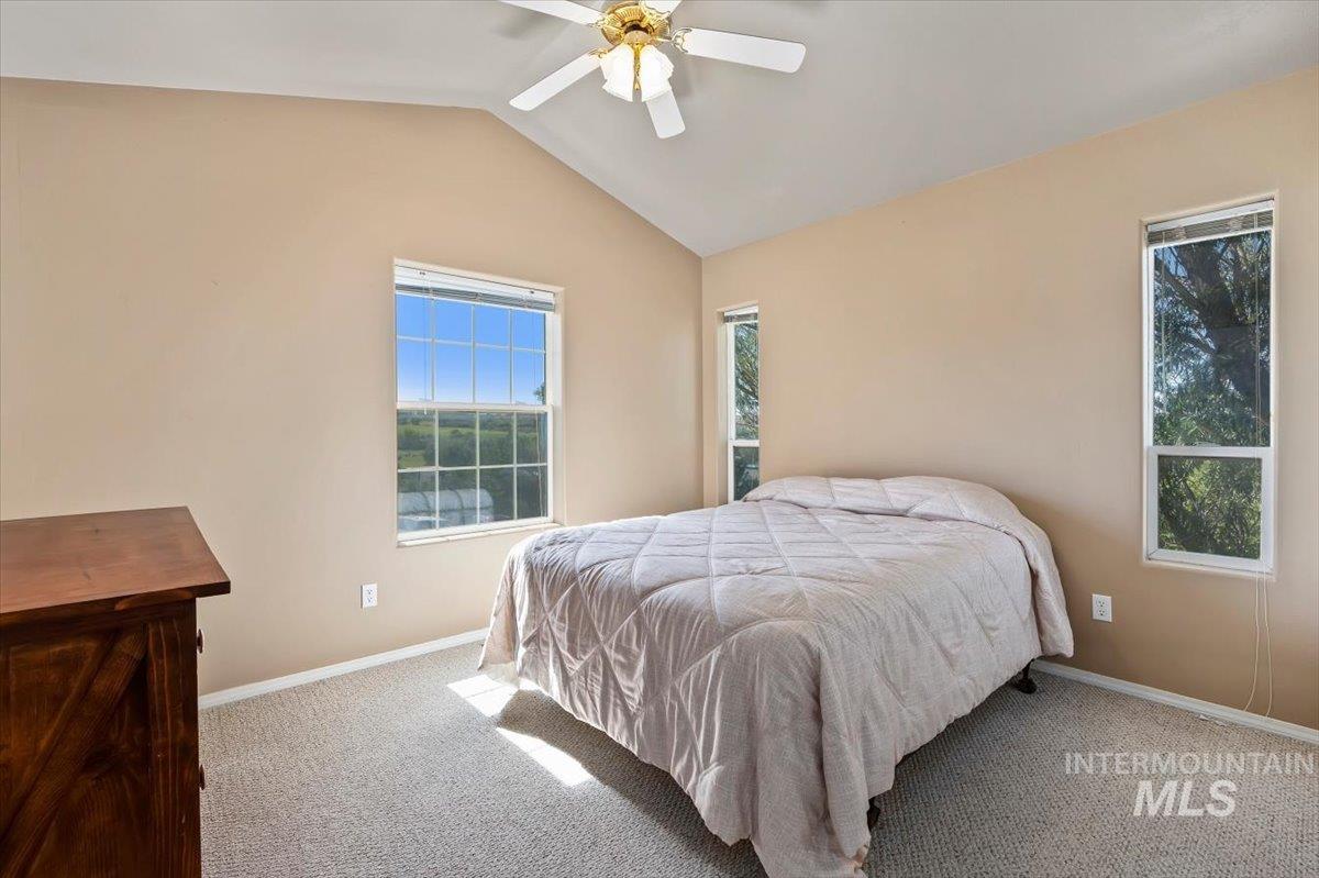 1354 E 4400 N Property Photo 23