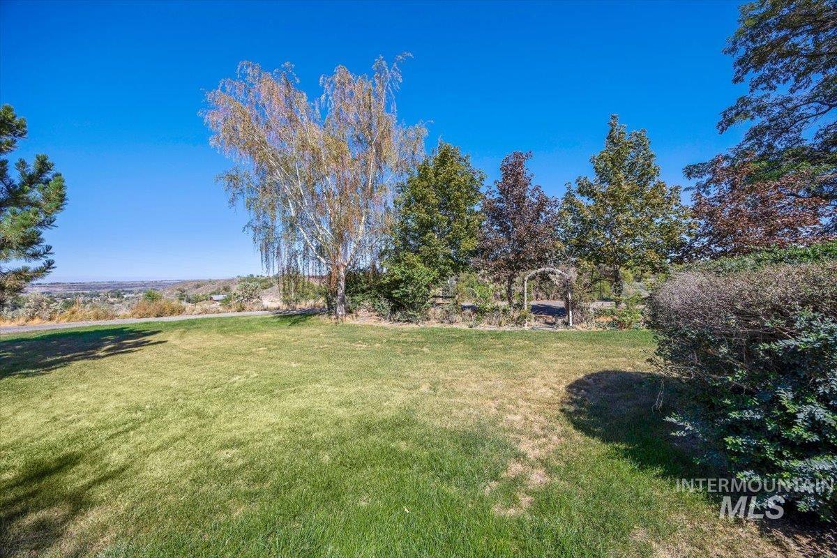 1354 E 4400 N Property Photo 44