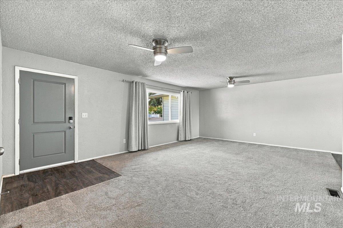 645 N Star Rd Property Photo 6