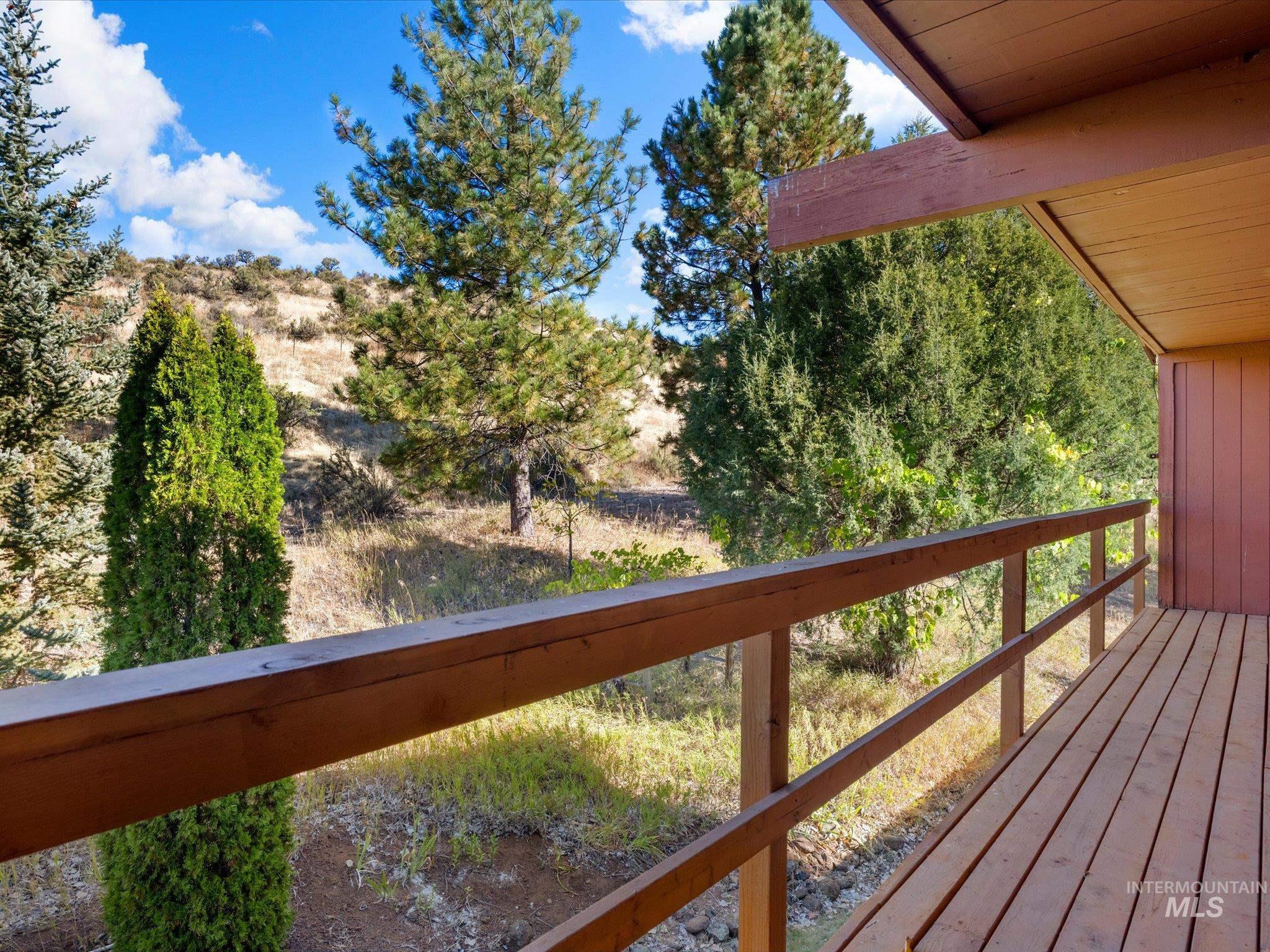 2466 Hwy 95 Property Photo 19