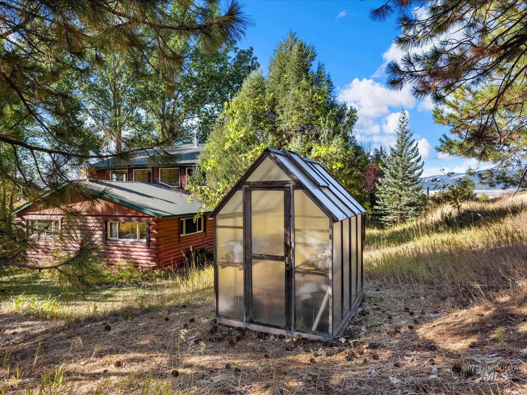 2466 Hwy 95 Property Photo 23