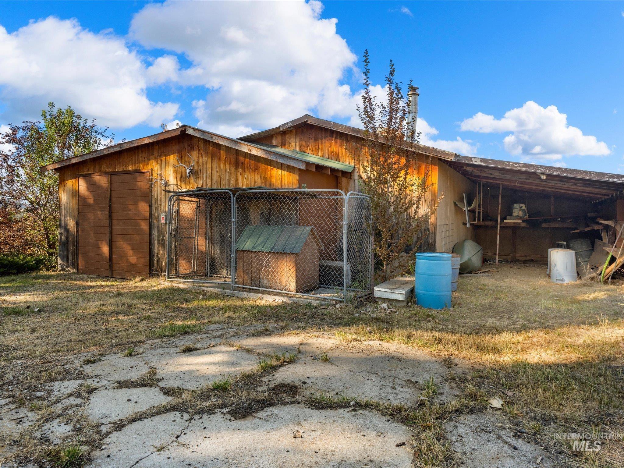 2466 Hwy 95 Property Photo 37