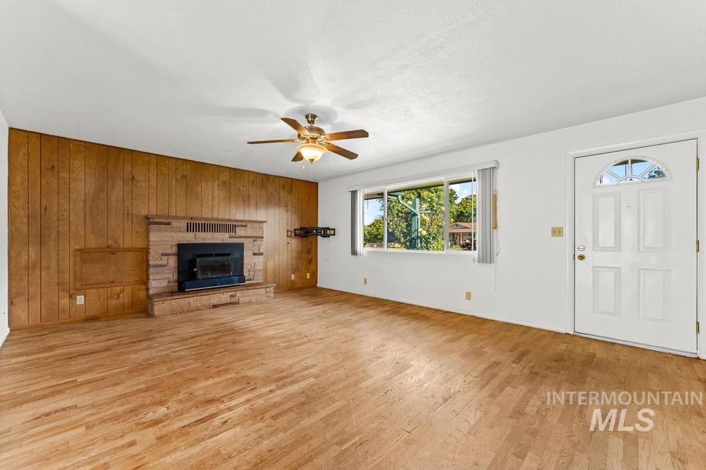 127 W Mckinley Property Photo 15