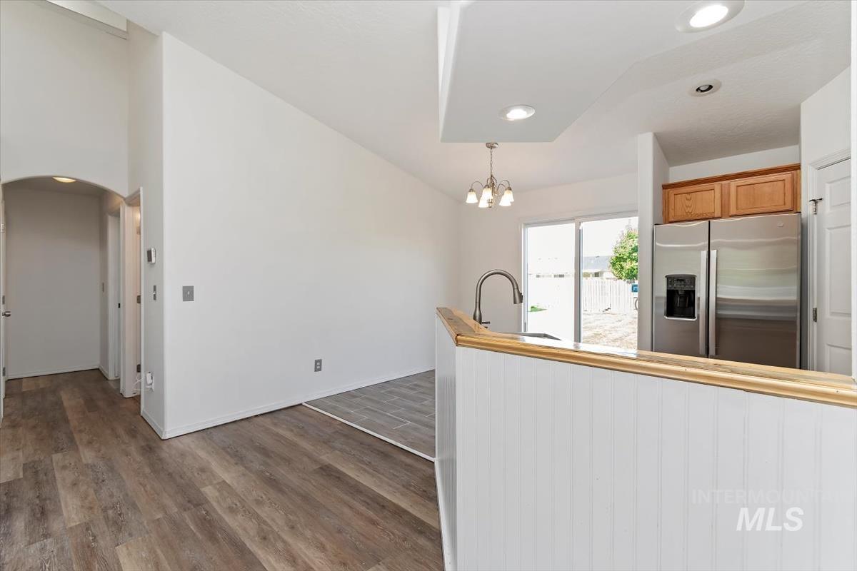 3915 N Abbott St Property Photo 21