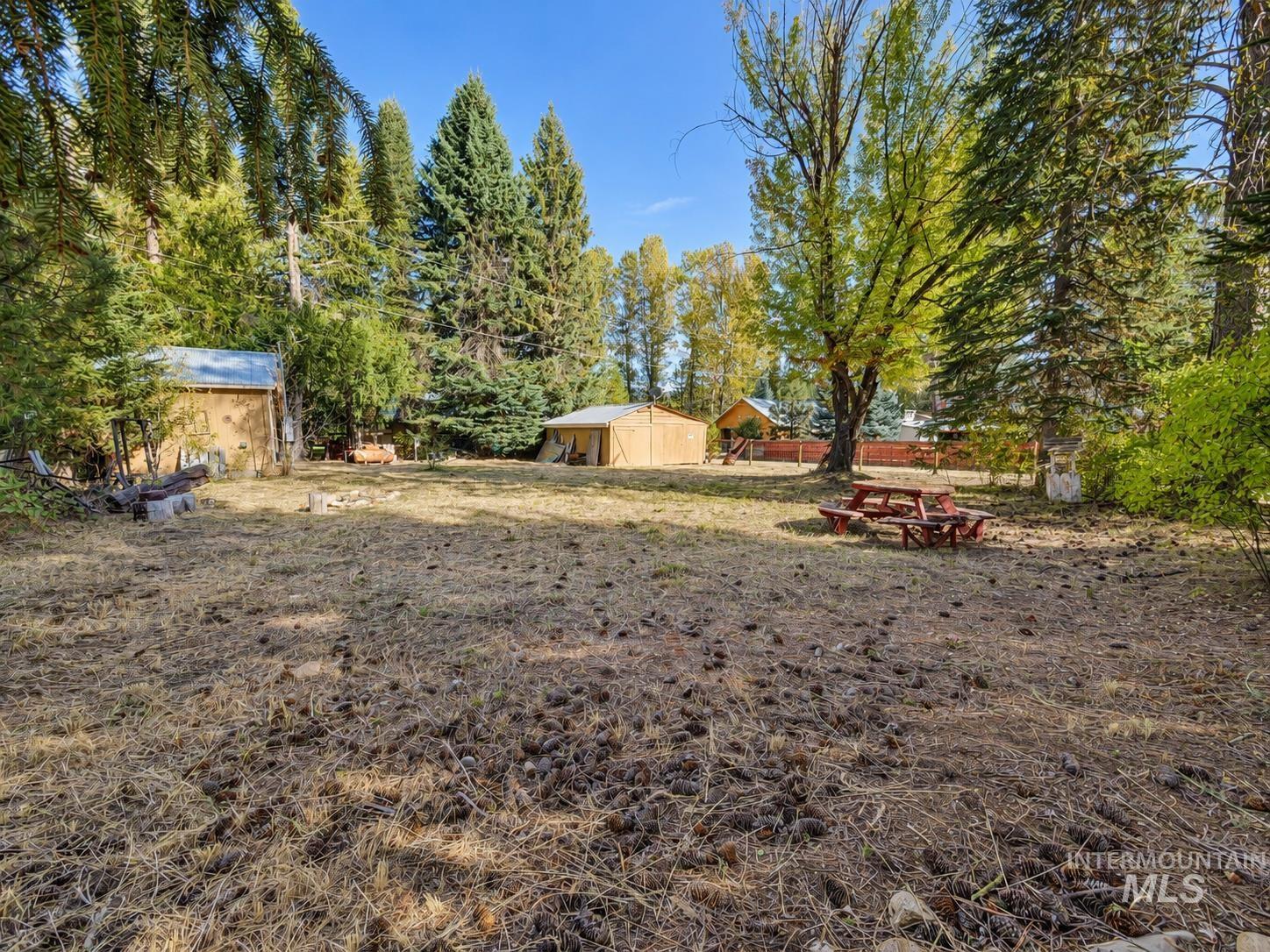 116 Cottonwood St. Property Photo 1